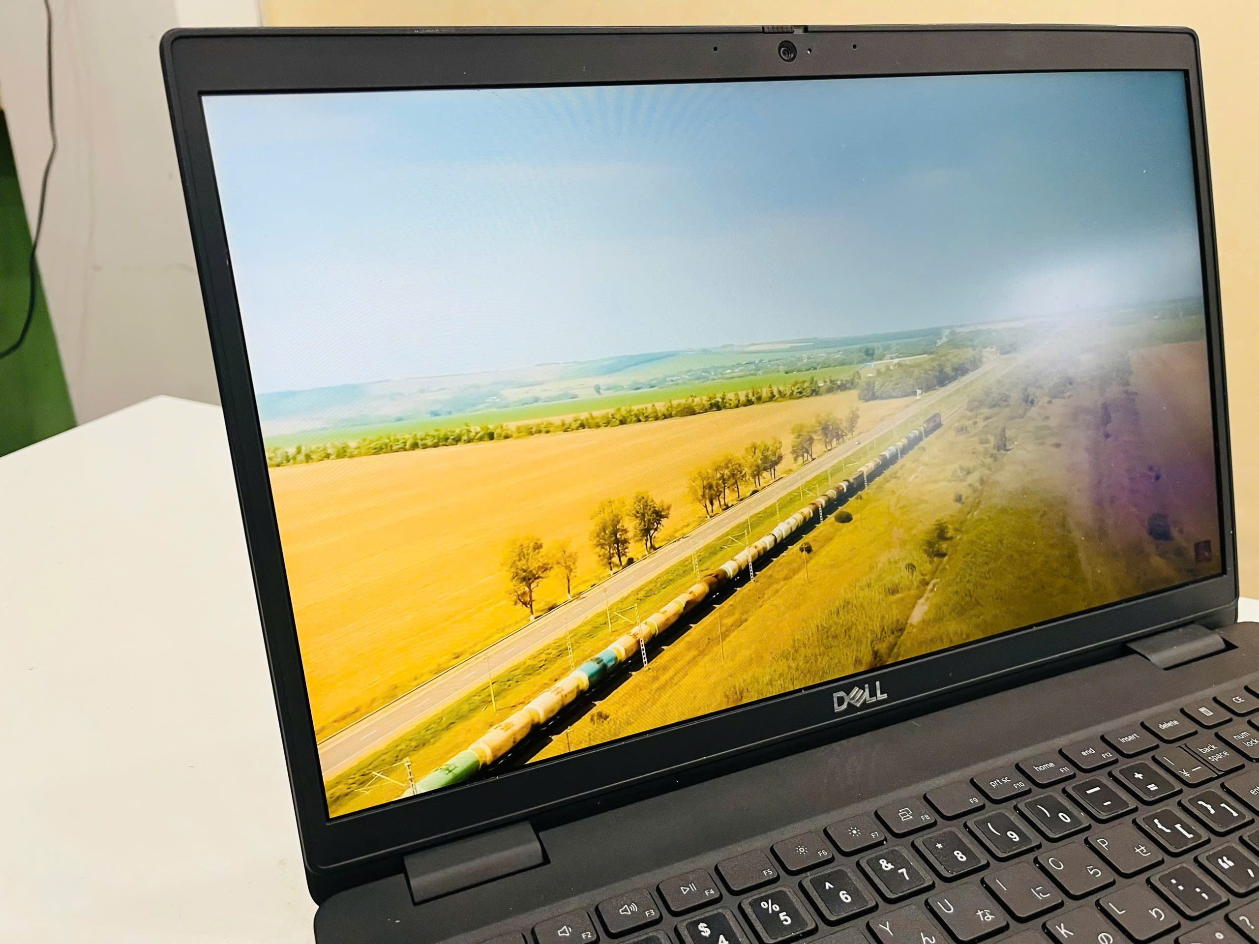 laptop Dell Inc Latitude 3520 bền bỉ - Hình ảnh 5