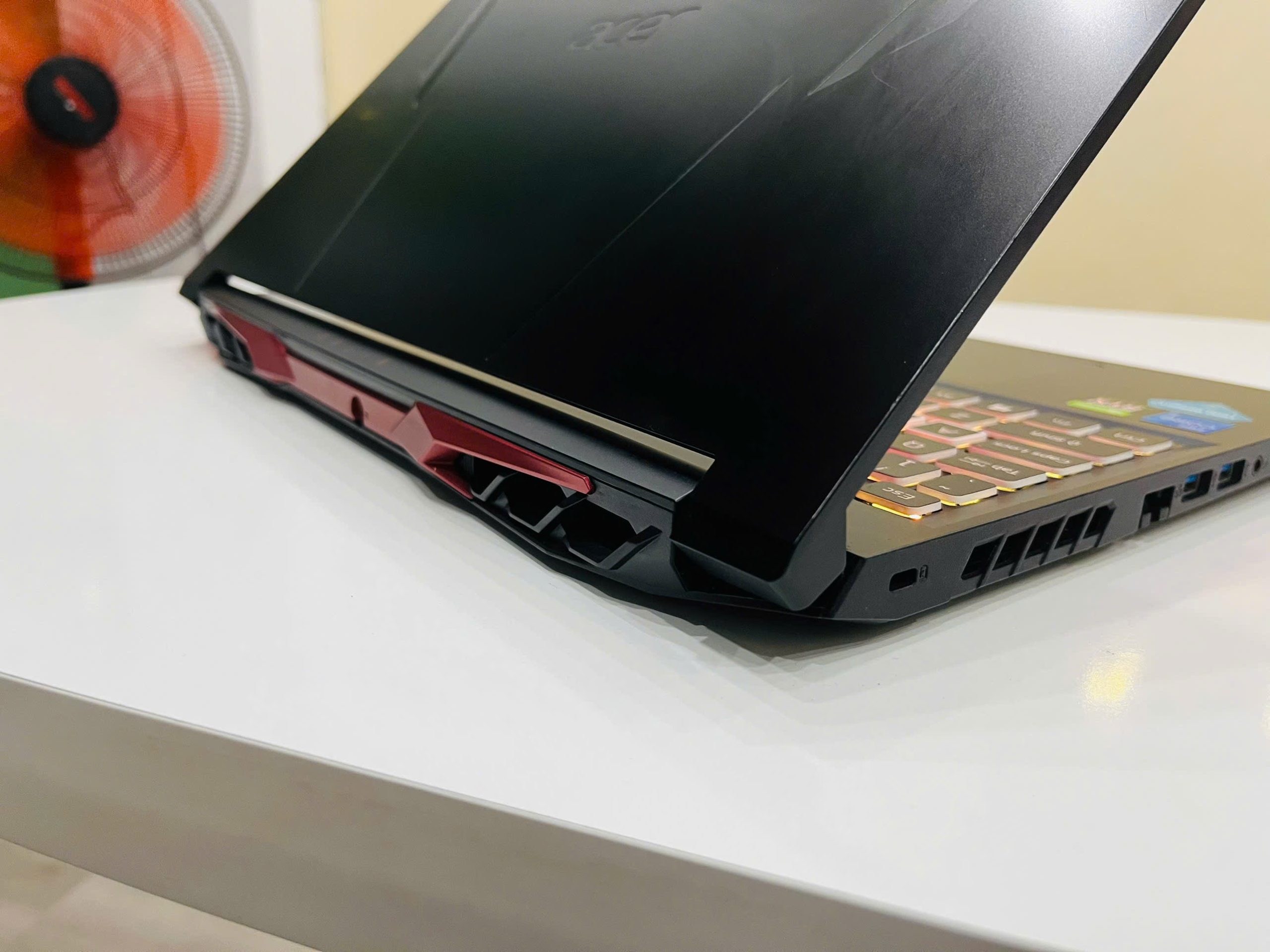 con máy chơi game hàng quốc dân Acer Nitro AN515-57 hàng chính hãng - Hình ảnh 4