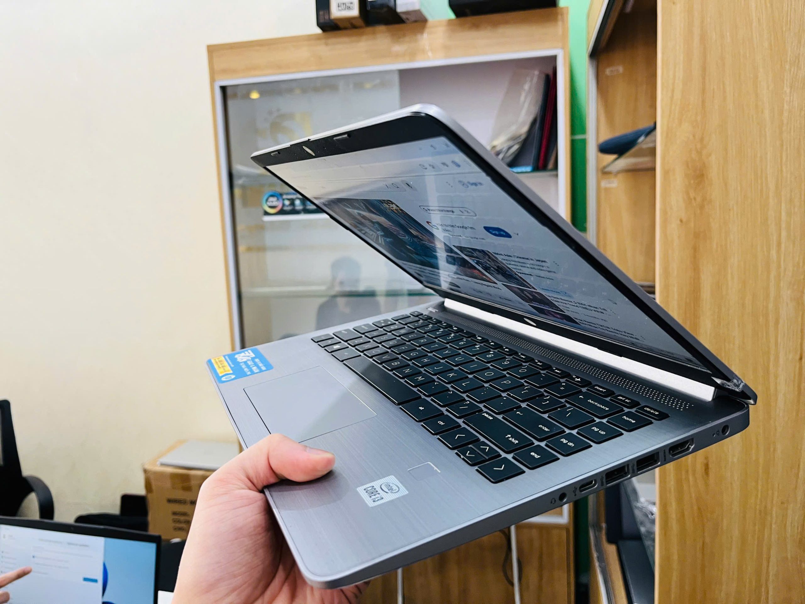 laptop HP14- 340S G7 Notebook - Hình ảnh 4