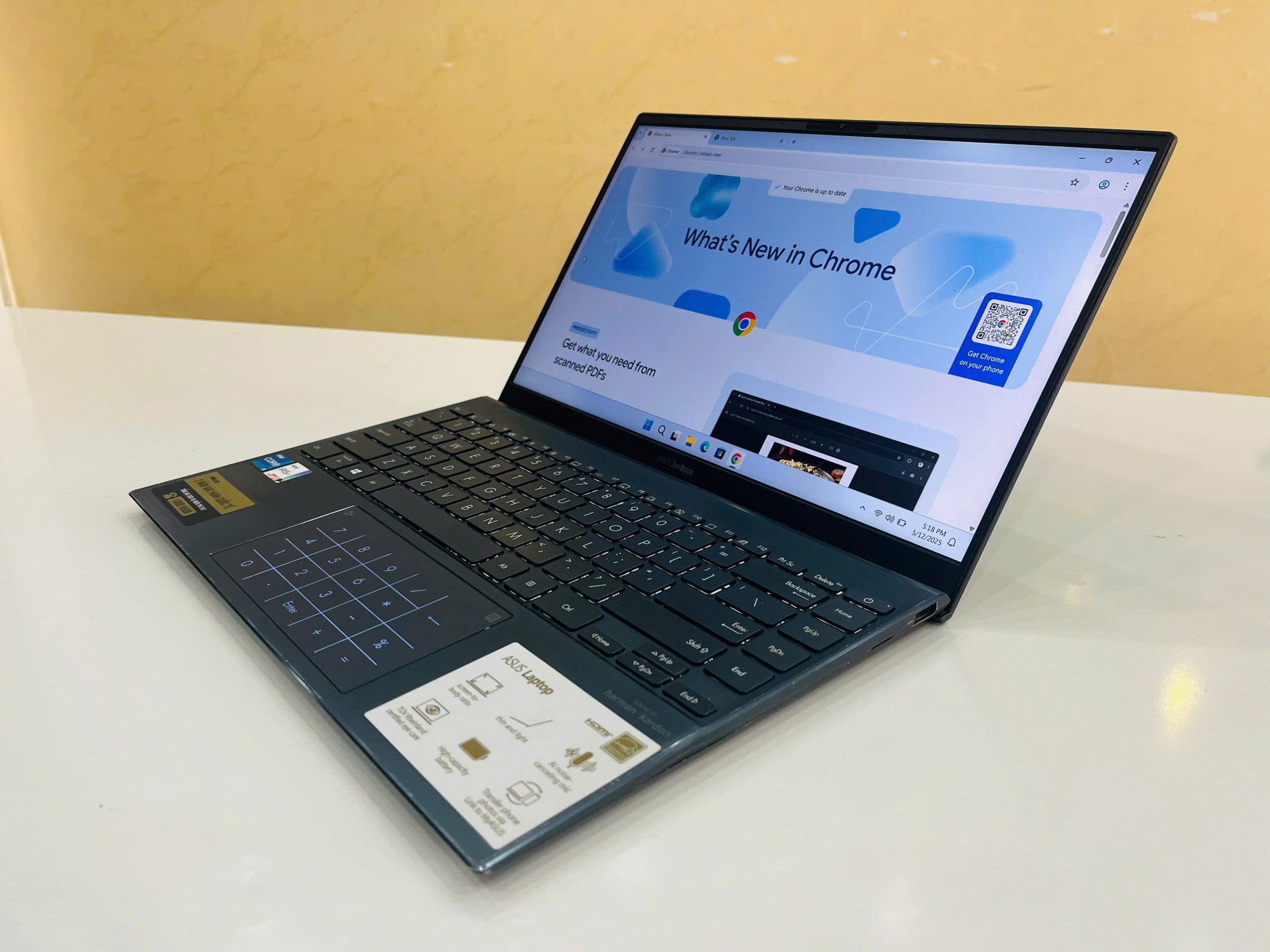 laptop Asus zenbook UX425EA vỏ nhôm nguyên khối - nhẹ chỉ 1kg thôi- chiếc laptop mỏng nhẹ nhất _Chip coi5-1135G7 - Hình ảnh 7