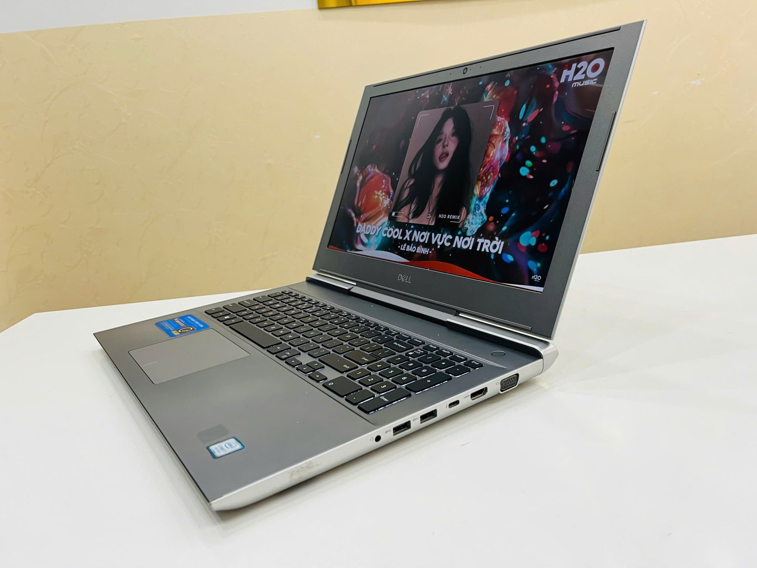 Dell Inc Vostro 7580 - Hình ảnh 12