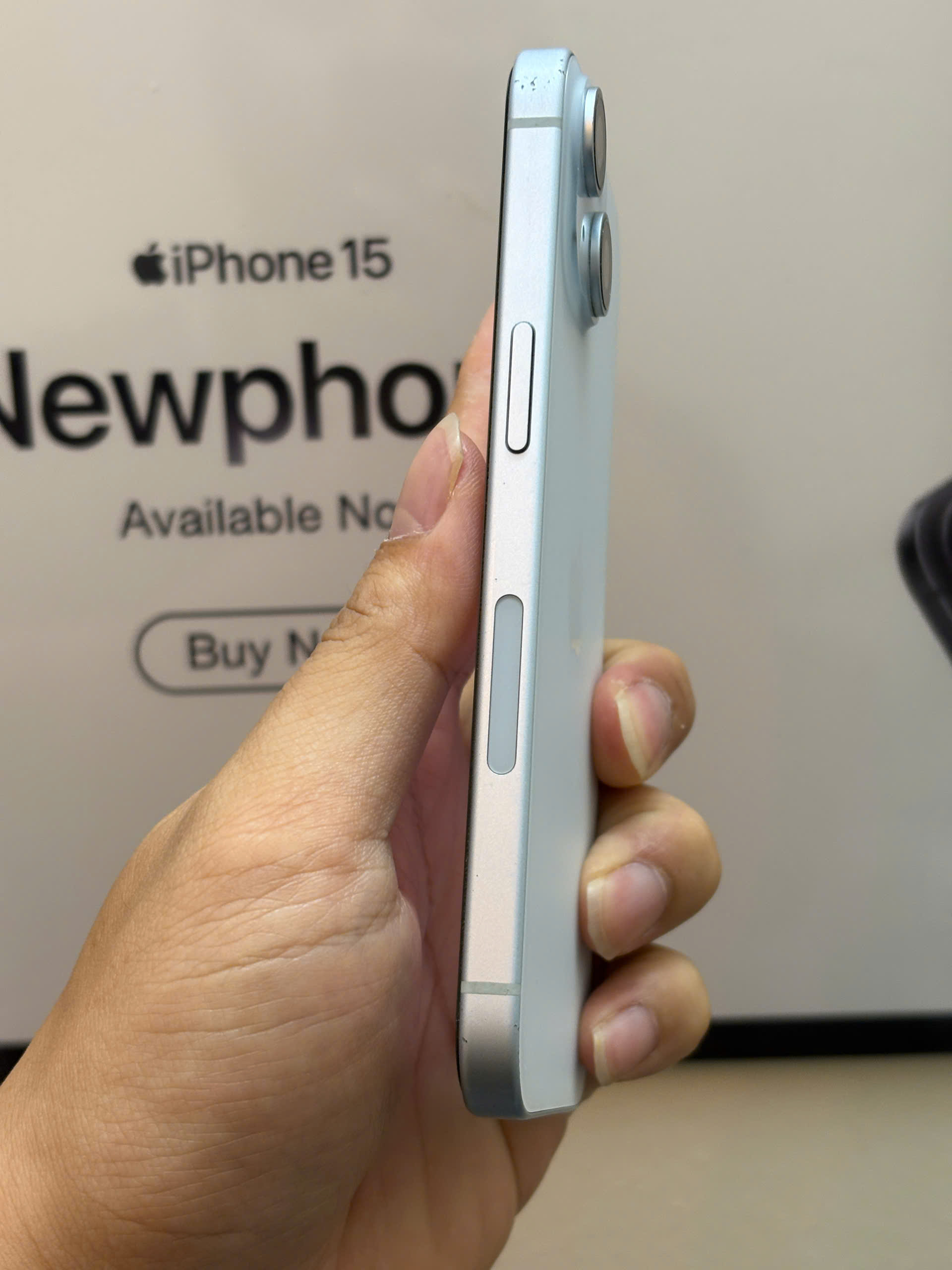 điện thoại iphone 15 128GB lock đã cnc - Hình ảnh 3
