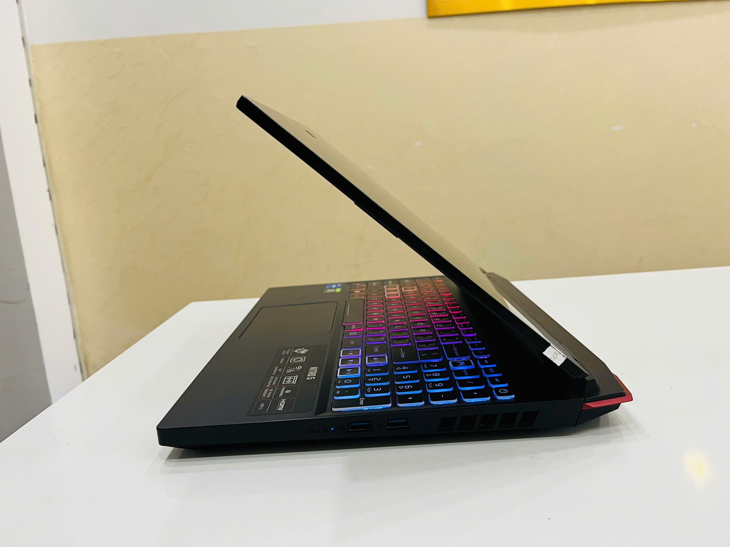 Acer Nitro 5 TIGER AN515-58 GAMING tuyệt đỉnh - Hình ảnh 9