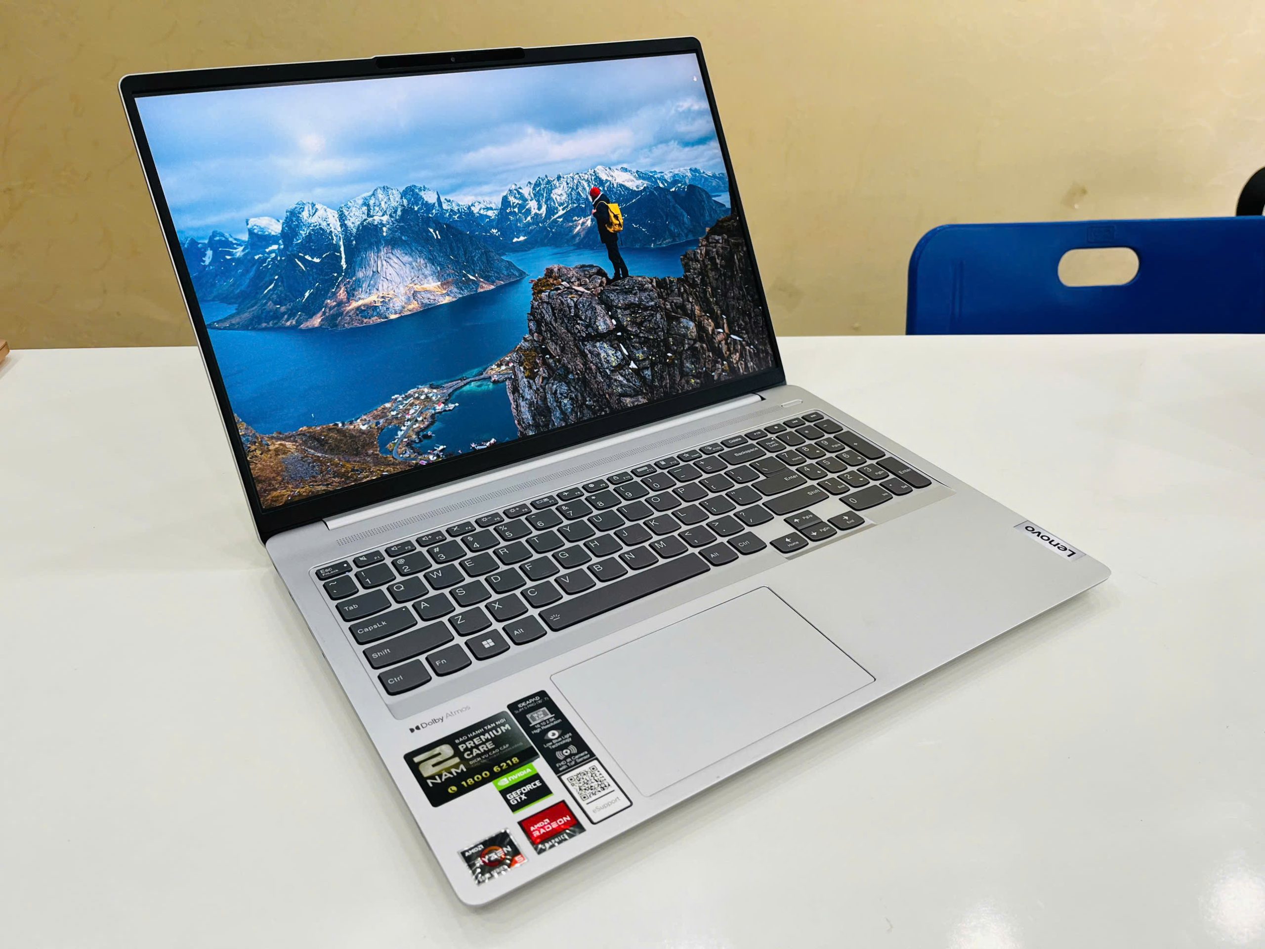 laptop LENOVO IDEAPAD - Hình ảnh 3