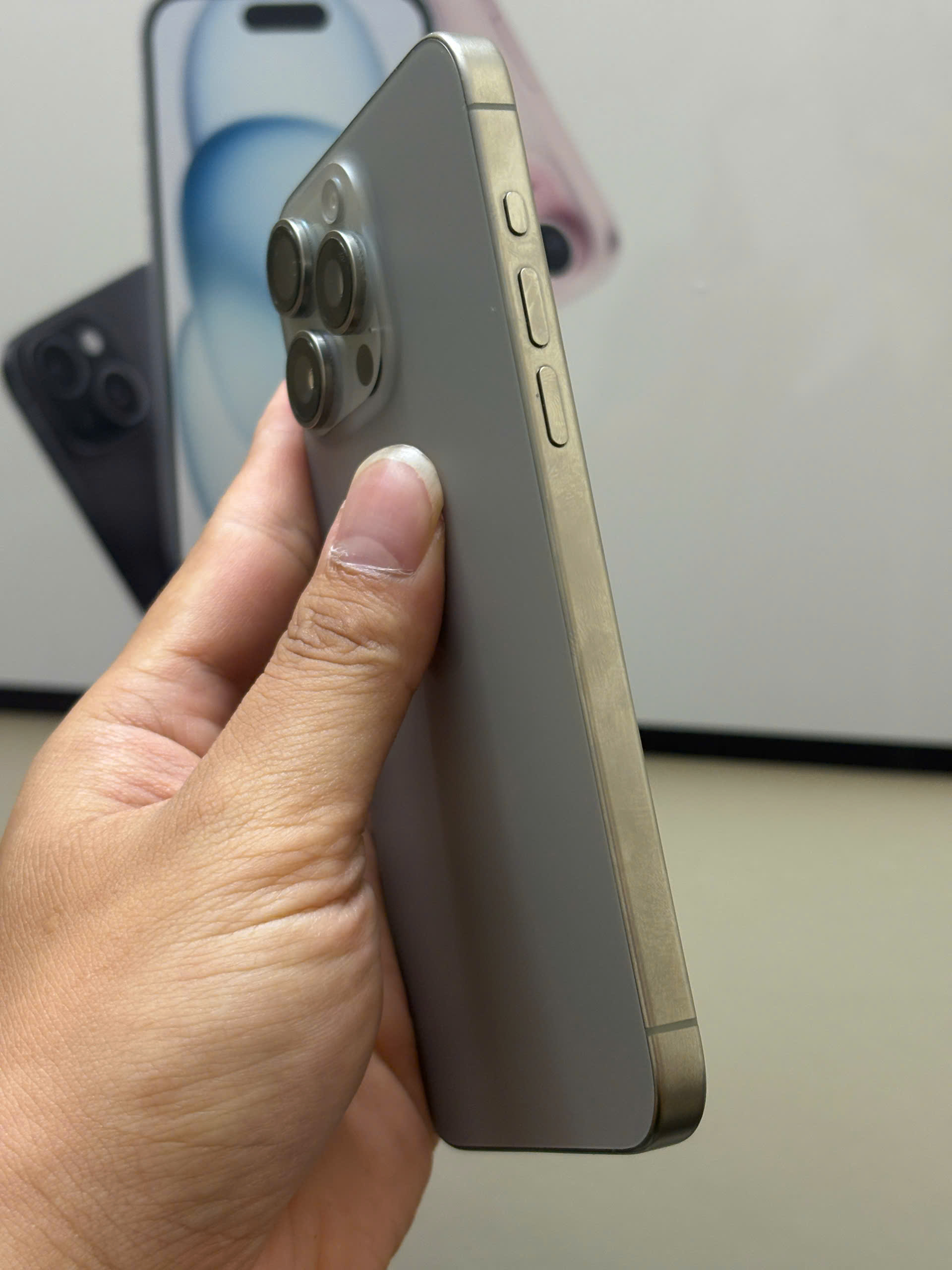 điện thoại iphone 15 prm 256gb - Hình ảnh 3