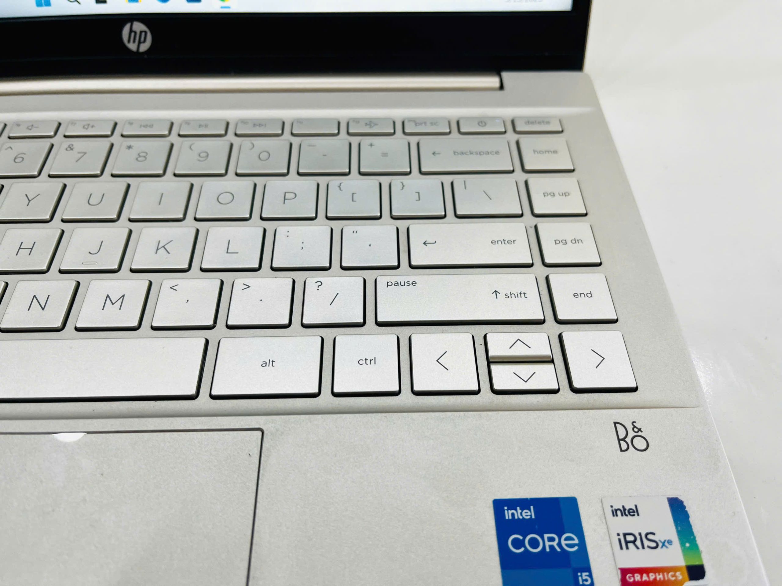 Hp pavilion 14-dv2xxx văn phòng vỏ nhôm nguyên khối Ci5-1235U - Hình ảnh 5