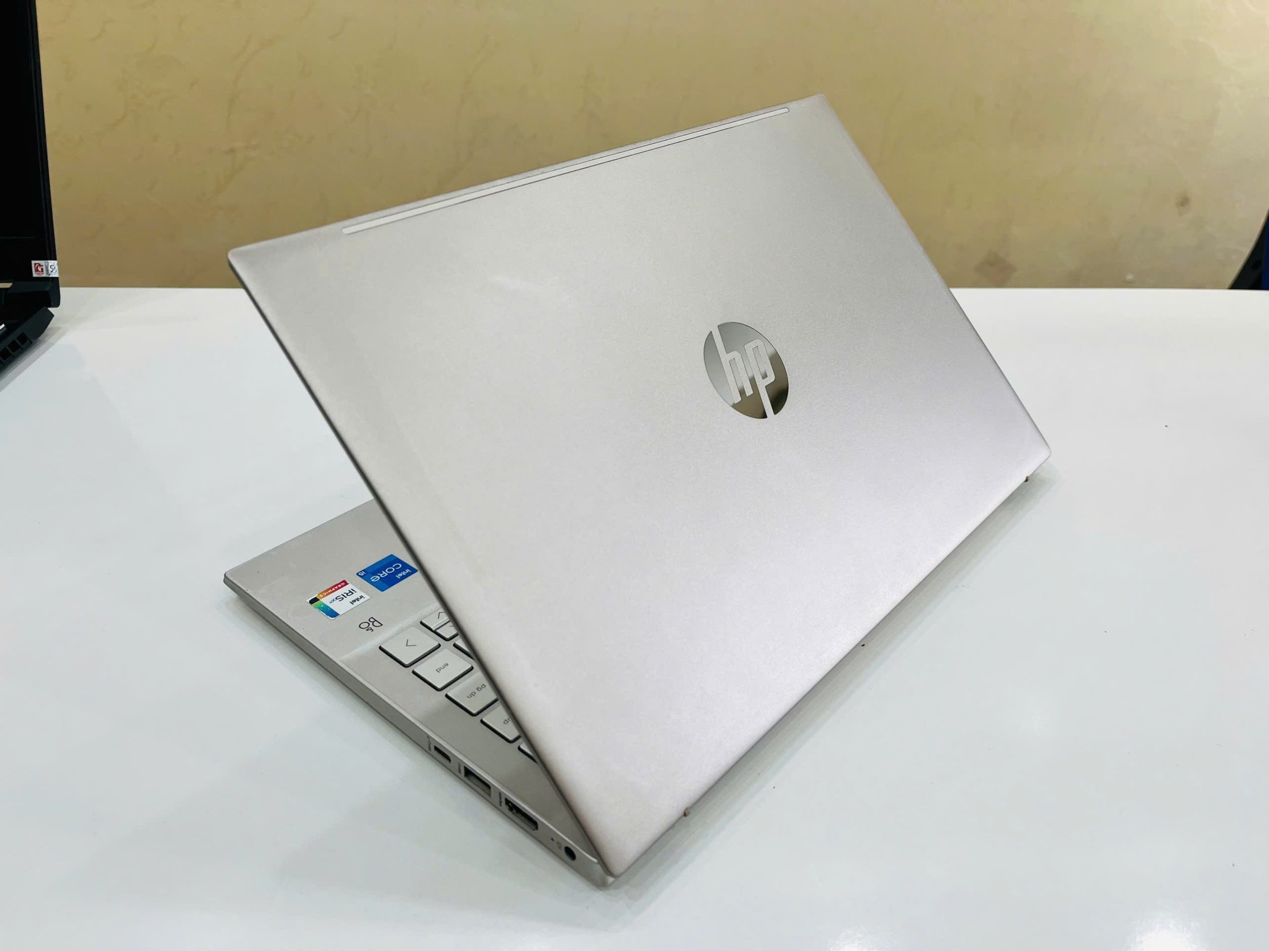 Hp pavilion 14-dv2xxx văn phòng vỏ nhôm nguyên khối Ci5-1235U - Hình ảnh 9