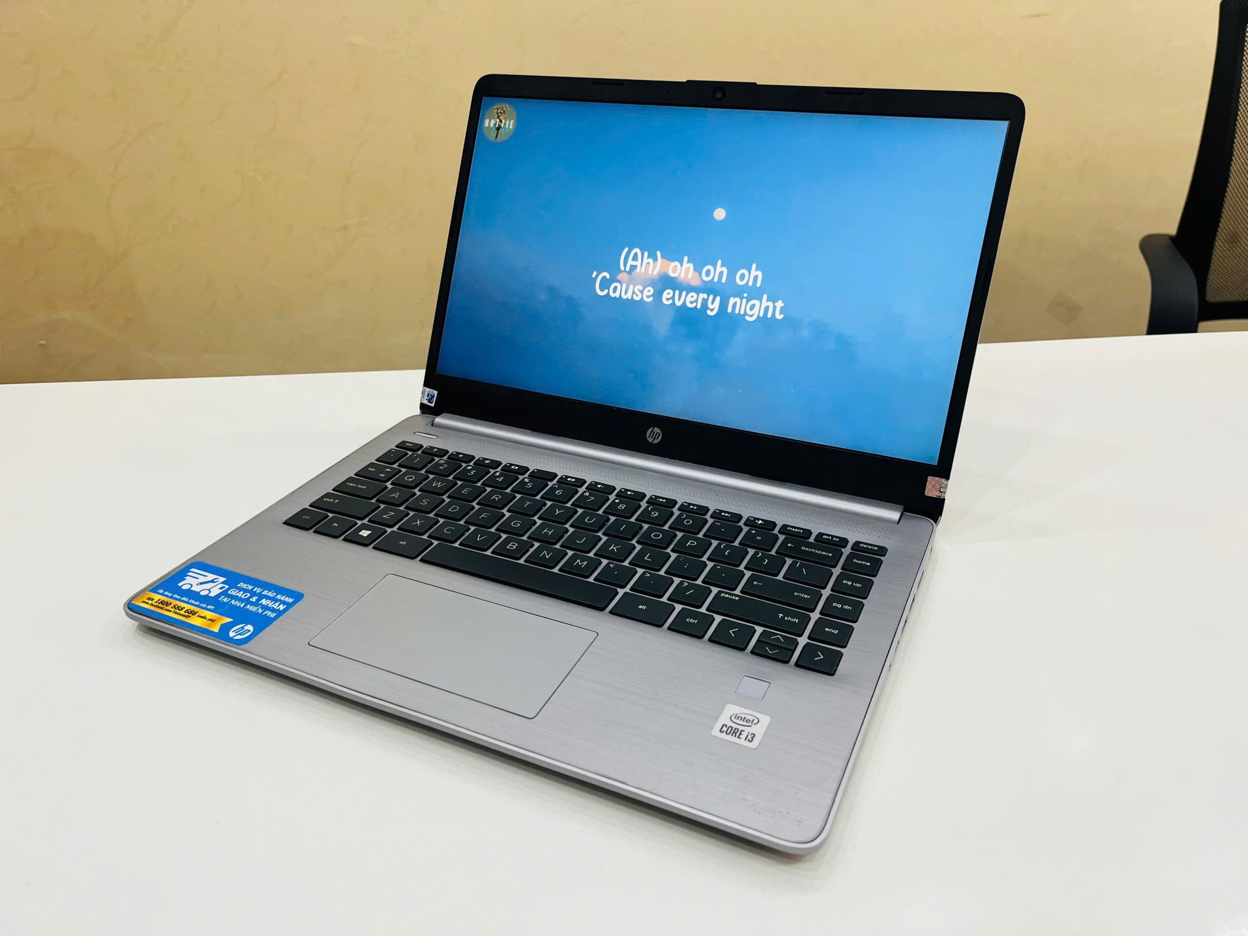 HP14- 340S G7 Notebook - Hình ảnh 2