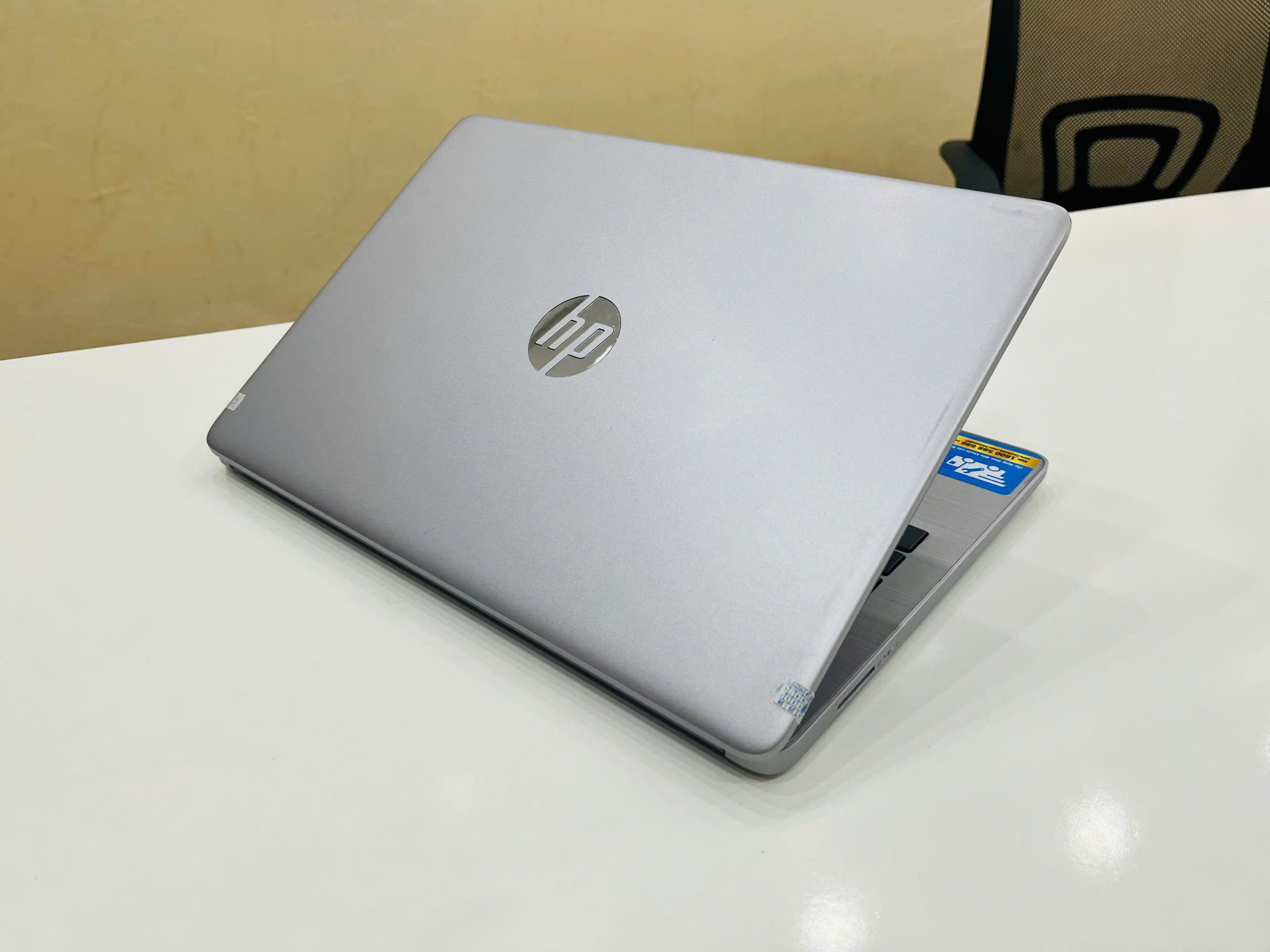 HP14- 340S G7 Notebook - Hình ảnh 10