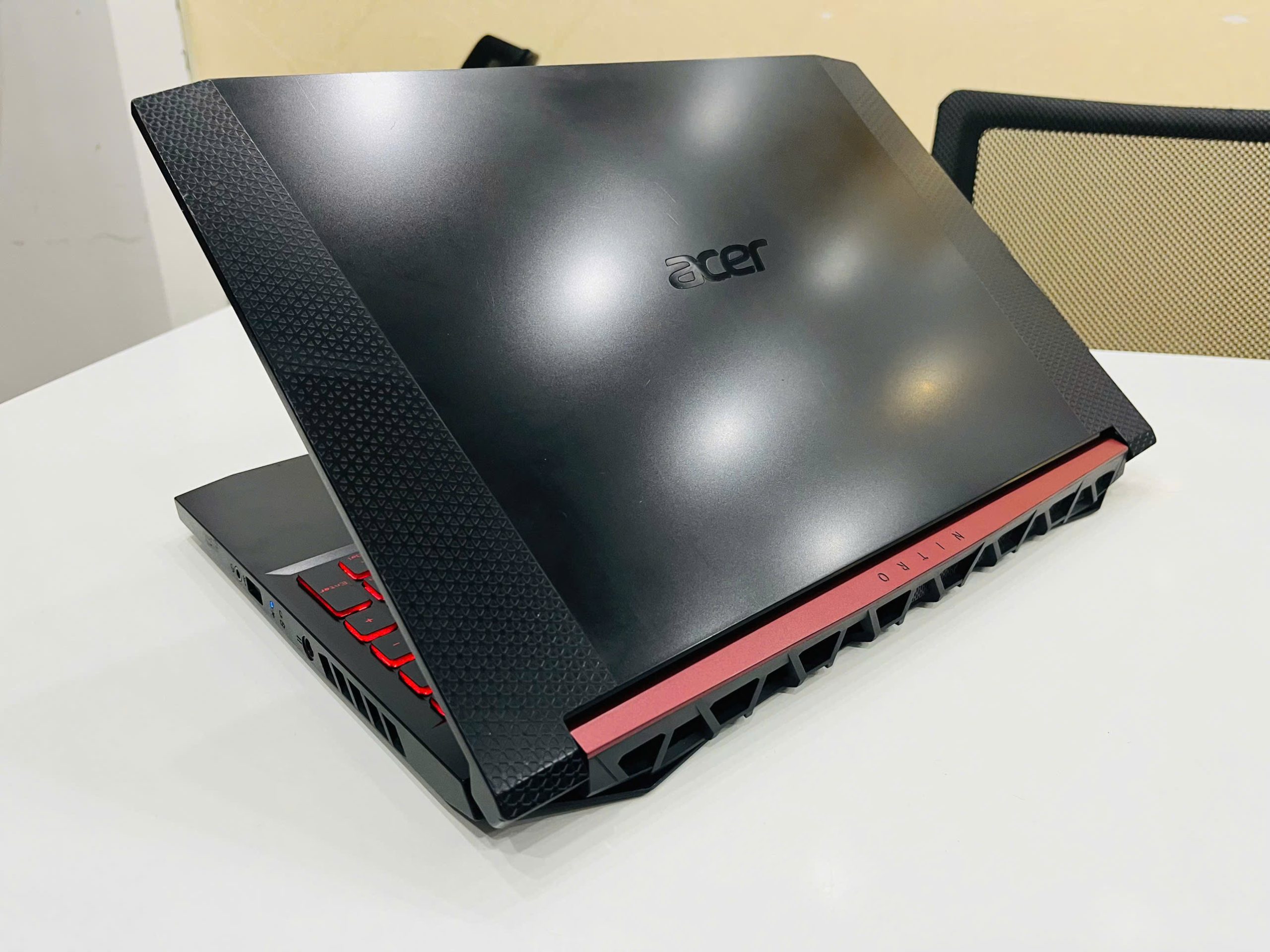 Acer Nitro 5 Gaming - Hình ảnh 14