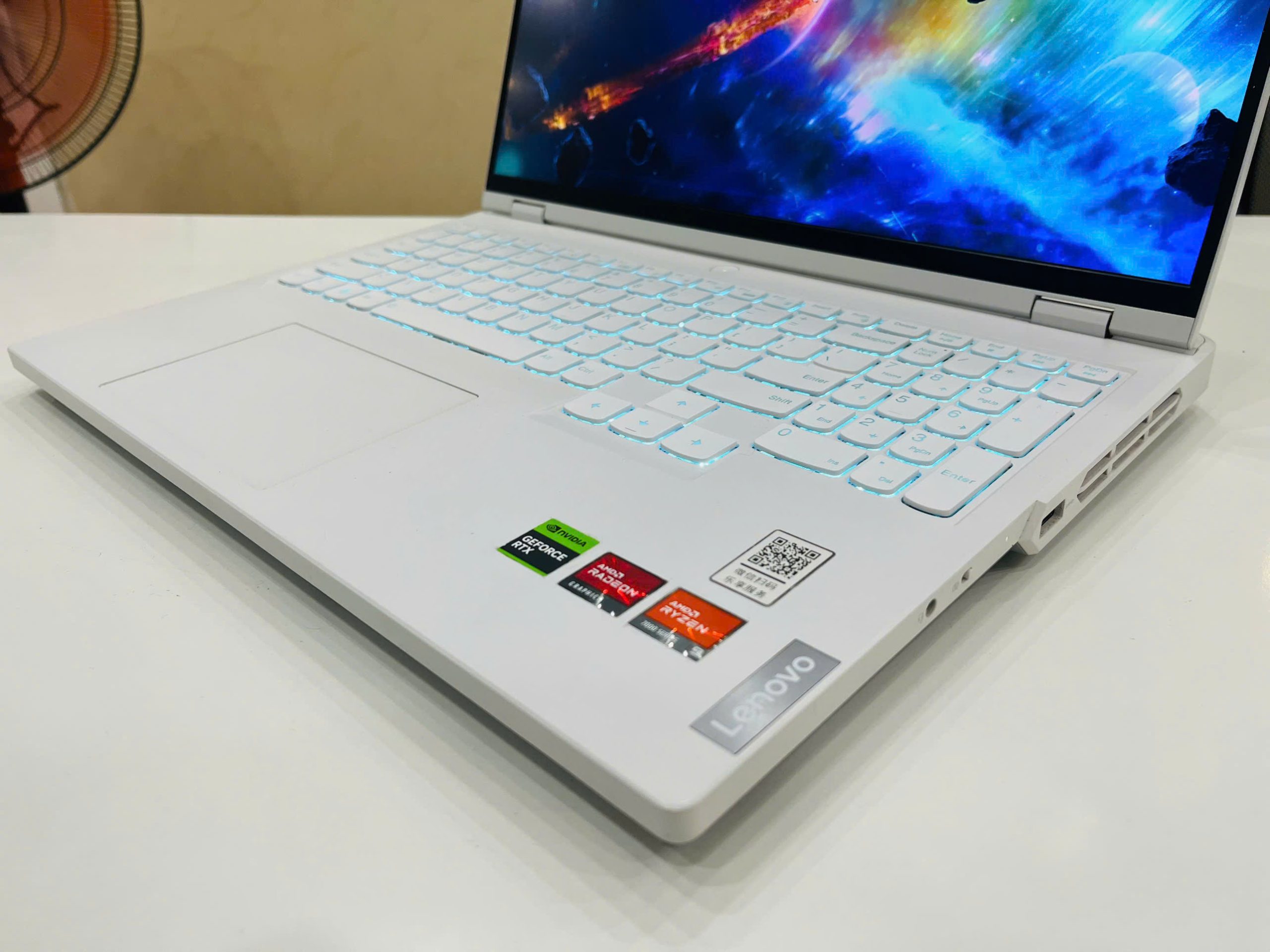 Cực phẩm cho ae làm thiết kế đồ hoạ, chỉnh ảnh, Chiến Game Lenovo Legion 5 Pro R9000P Gaming cao cấp - Hình ảnh 6