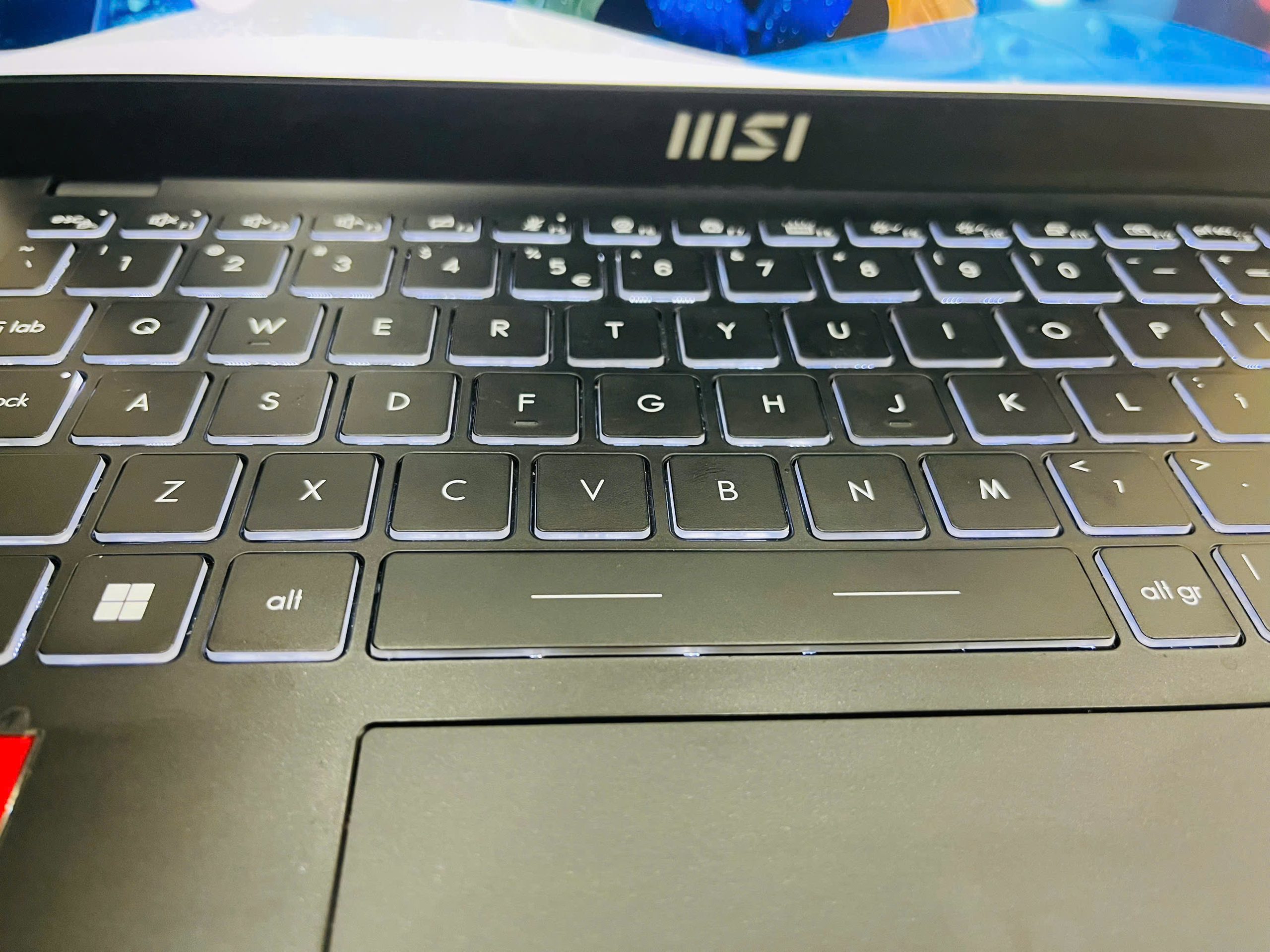Msi modern 14 C7M - Hình ảnh 5