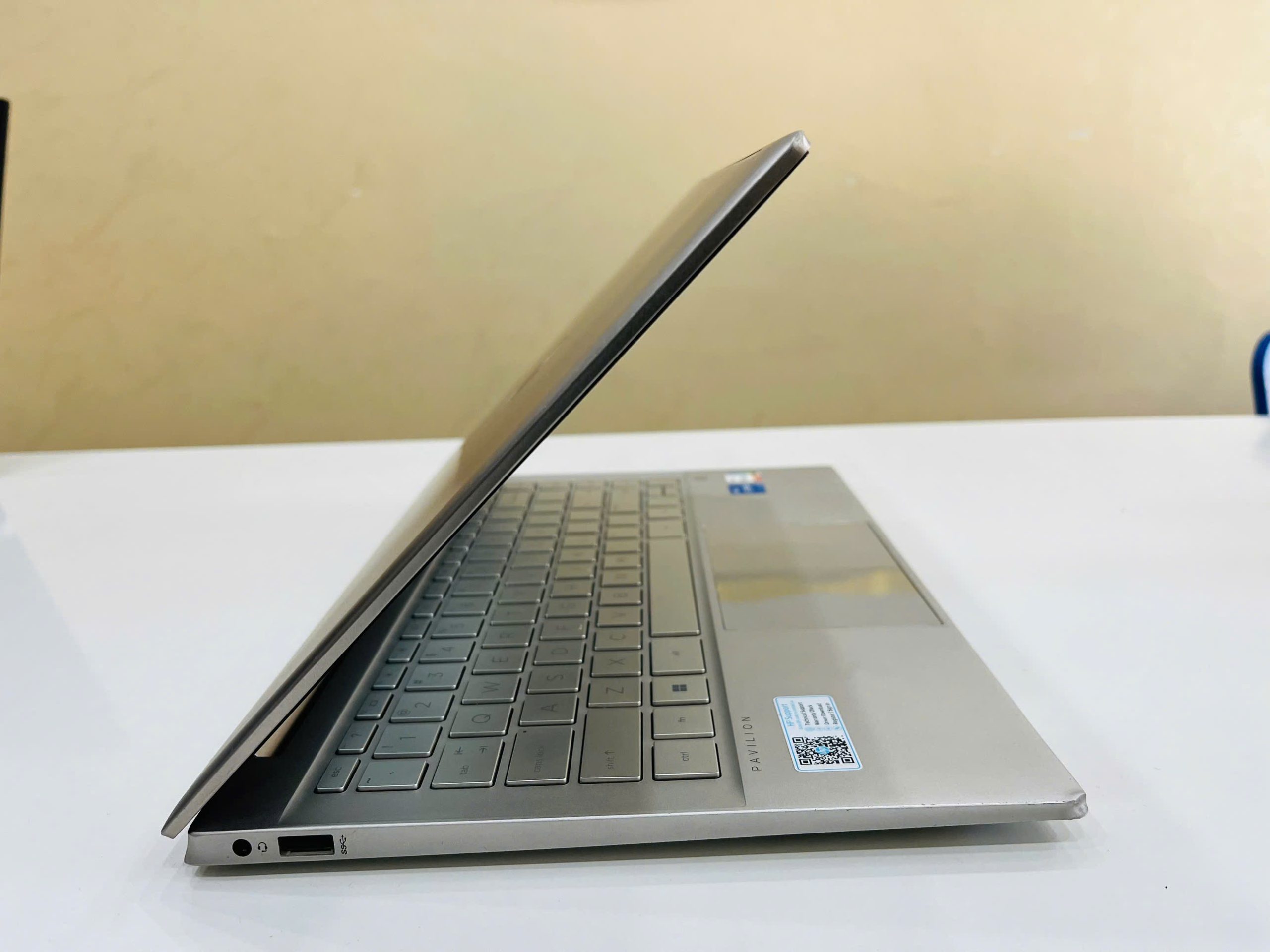 Hp pavilion 14-dv2xxx văn phòng vỏ nhôm nguyên khối - Hình ảnh 6