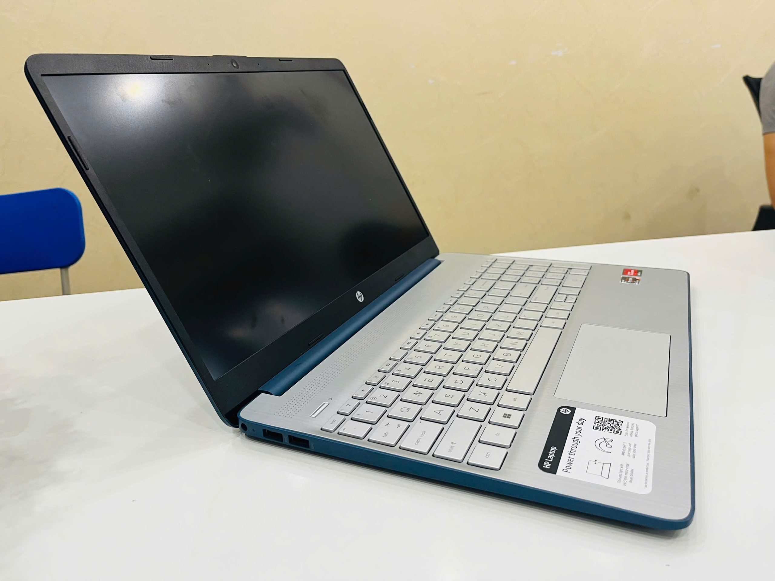 HP Laptop 15-ef2xxx màu xanh lavi sang trọng, siêu đẹp - Hình ảnh 9