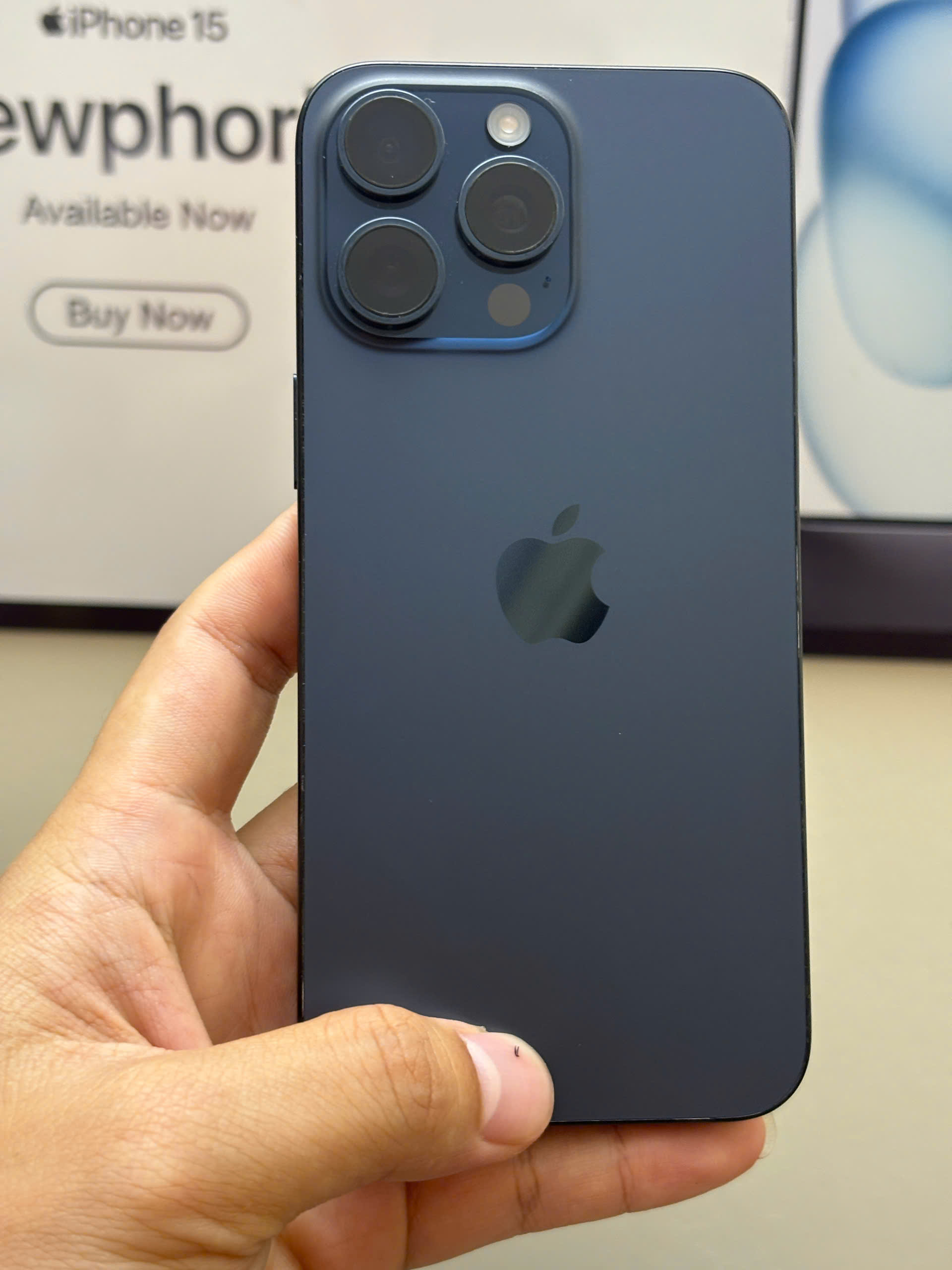 điện thoại iphone 15 prm
