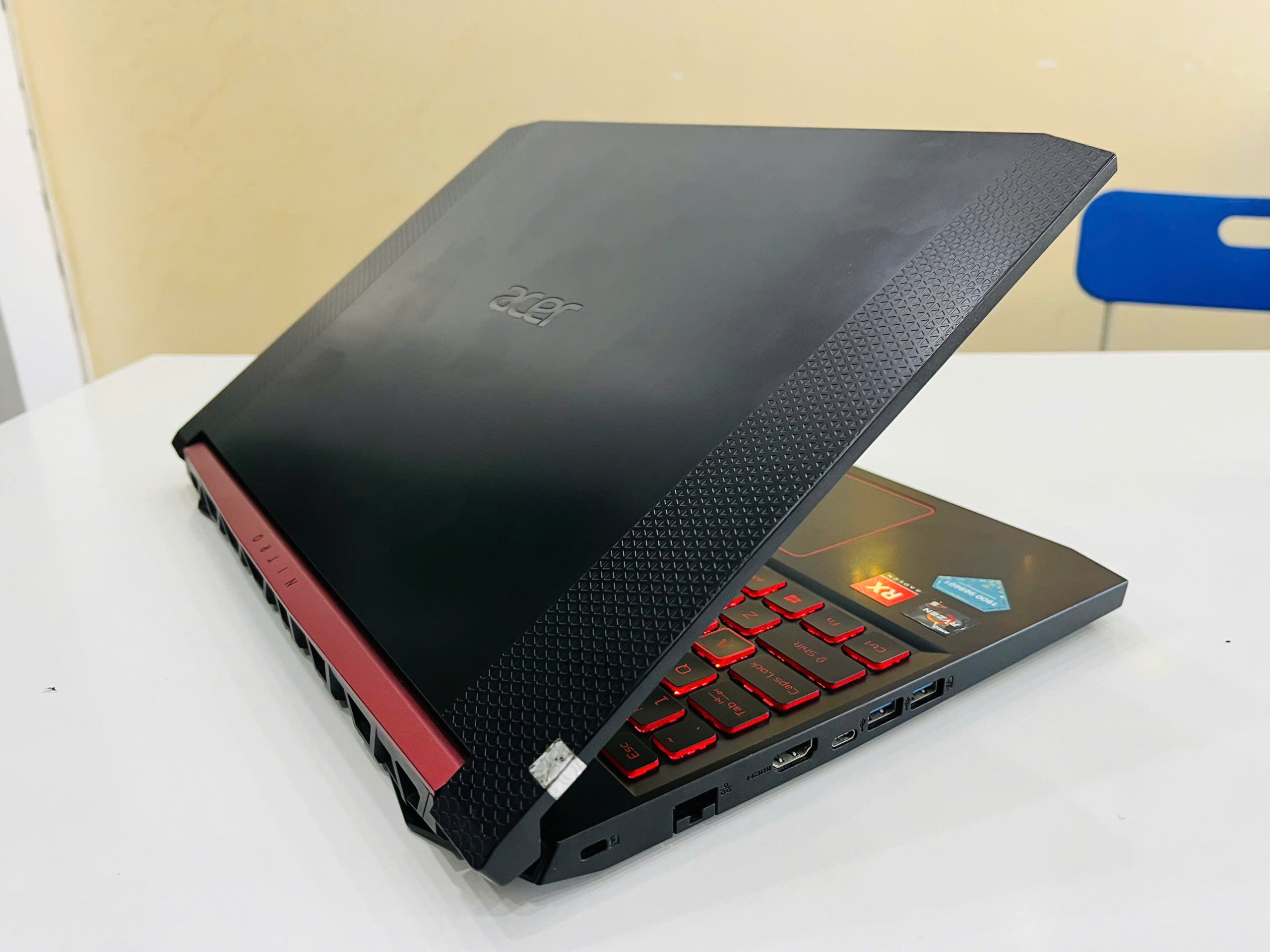 Acer Nitro 5 Gaming - Hình ảnh 8