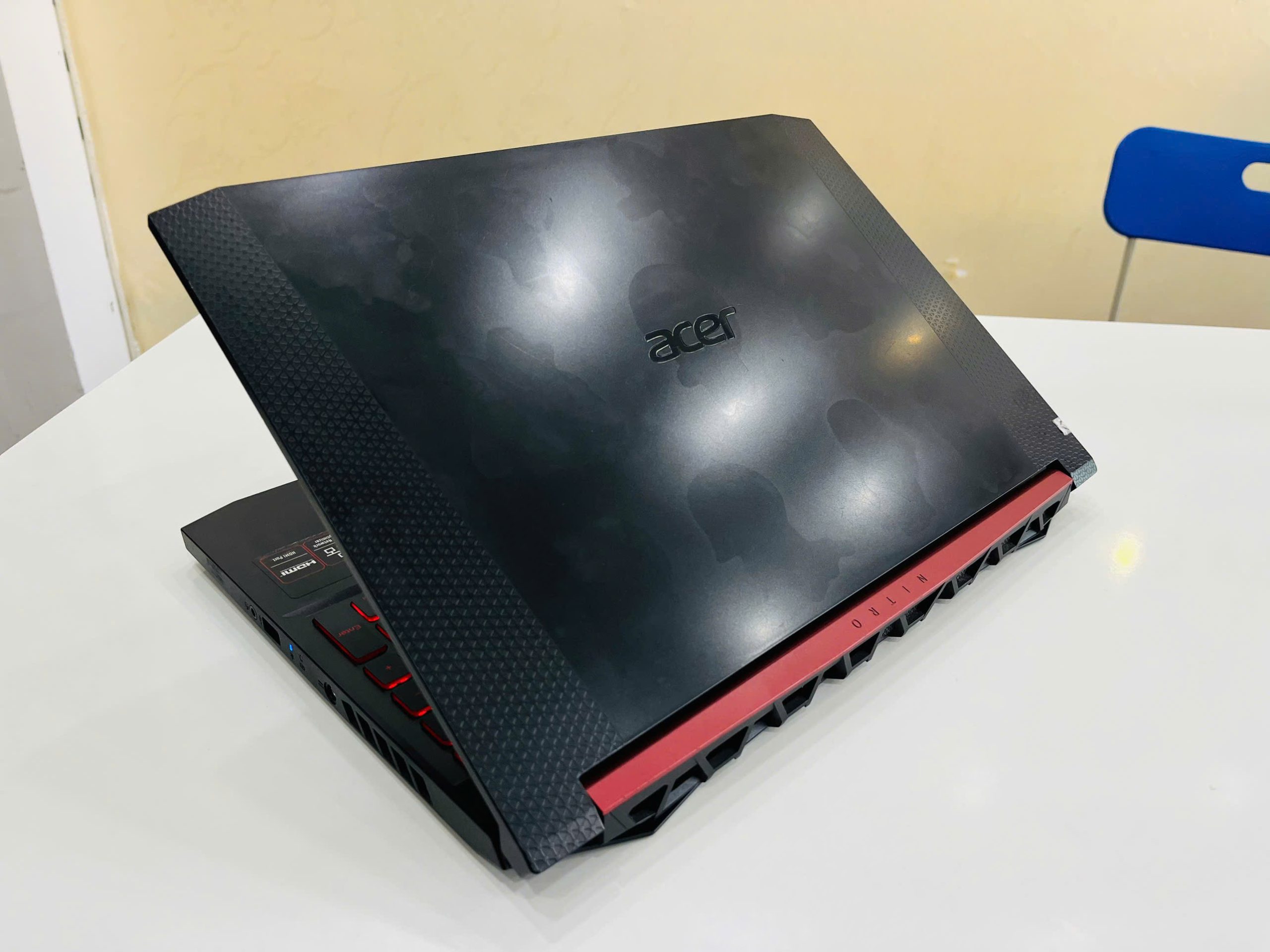 Acer Nitro 5 Gaming - Hình ảnh 11