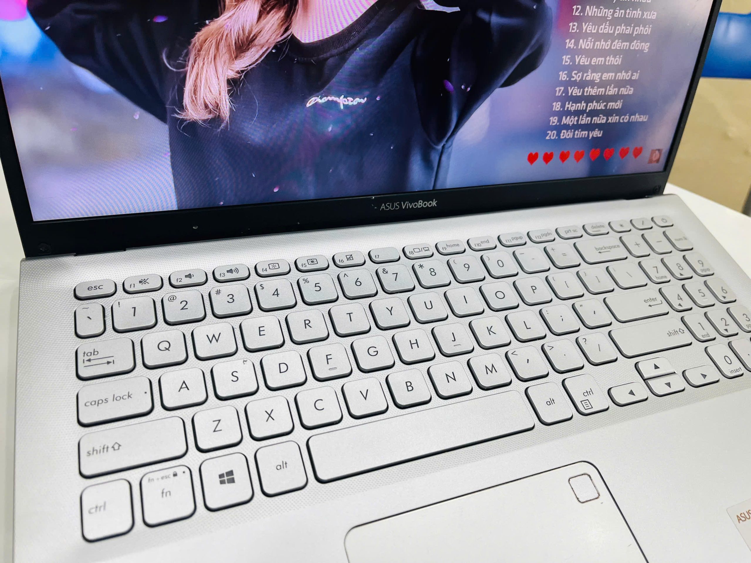Asus ViVoBook X512FAC - Hình ảnh 4