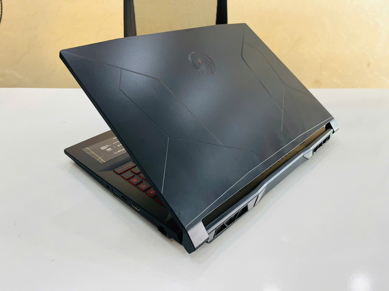 MSI Bravo 15 B5DD Gaming - Hình ảnh 10