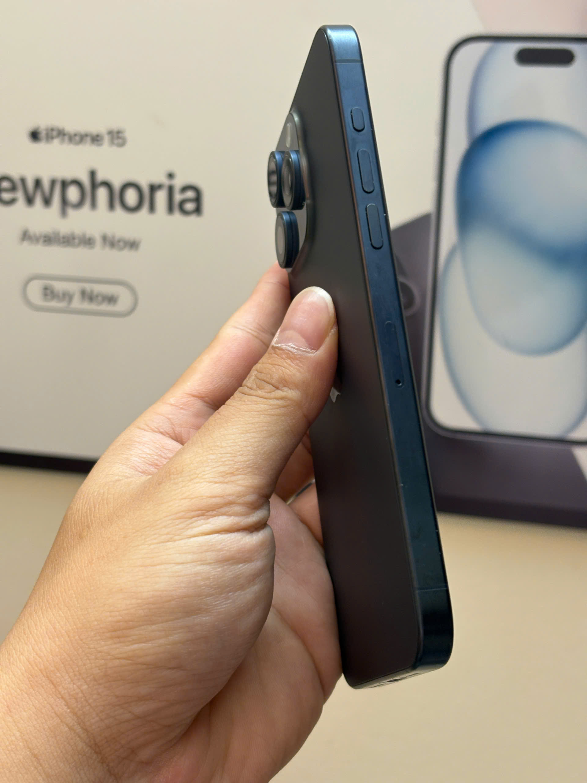 15 PRM 256GB - Hình ảnh 4