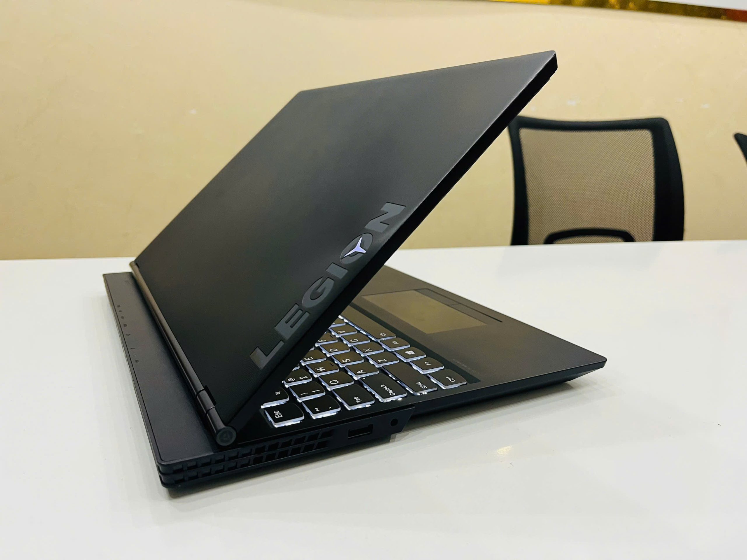 Lenovo LEGiON Y540-15RH Gaming - Hình ảnh 8