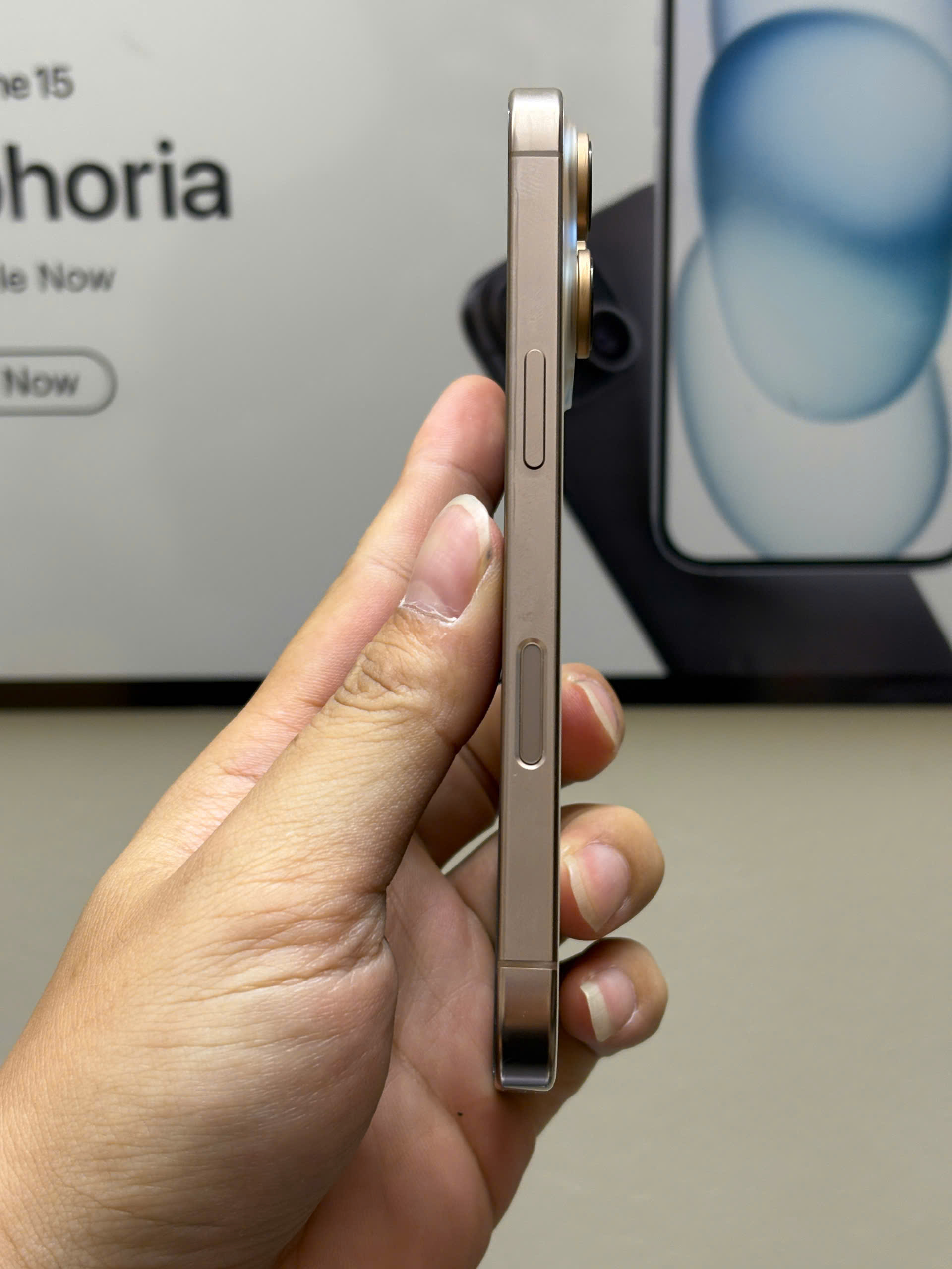 16 PRO 128Gb - Hình ảnh 2
