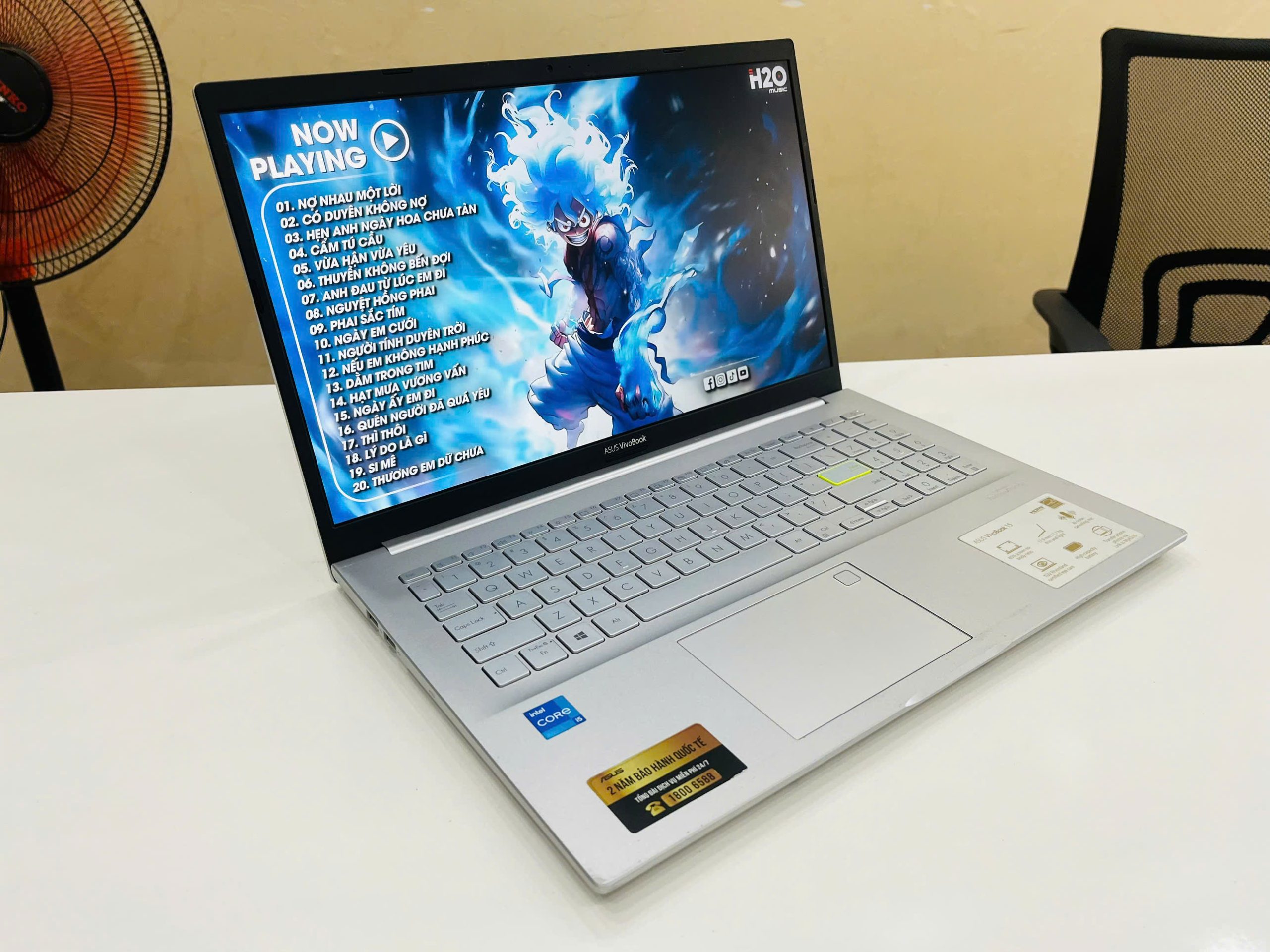 Asus vivobook X513EA vỏ nhôm khối - Hình ảnh 7