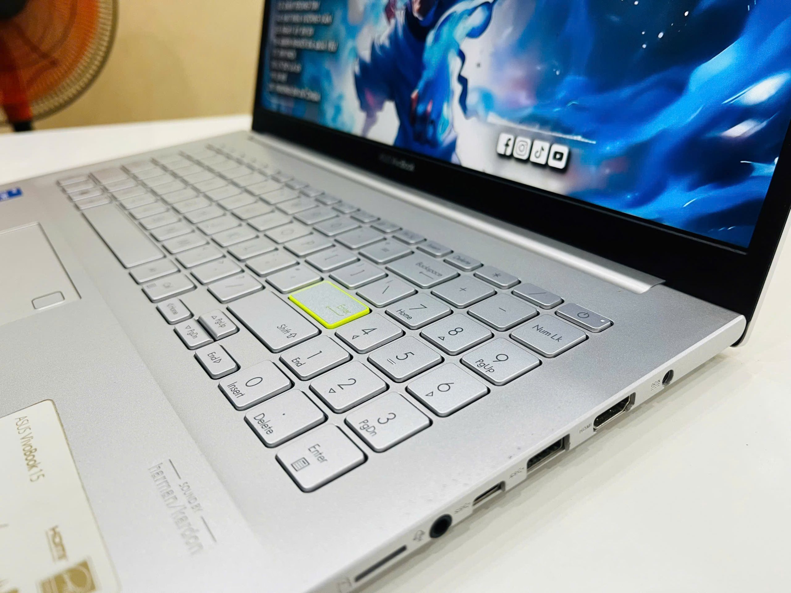 Asus vivobook X513EA vỏ nhôm khối - Hình ảnh 14