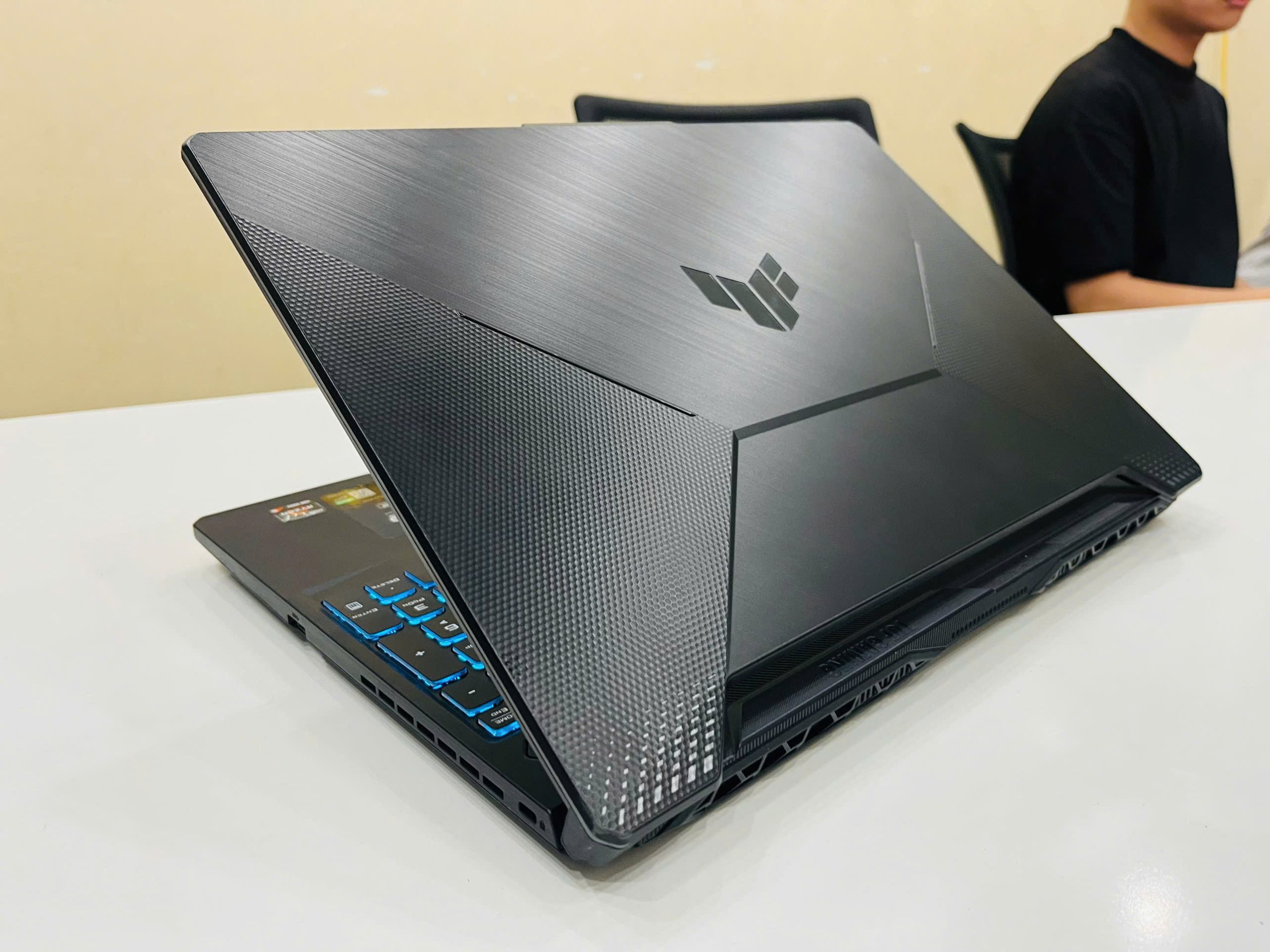 Asus gaming FAA 506IHR - Hình ảnh 6