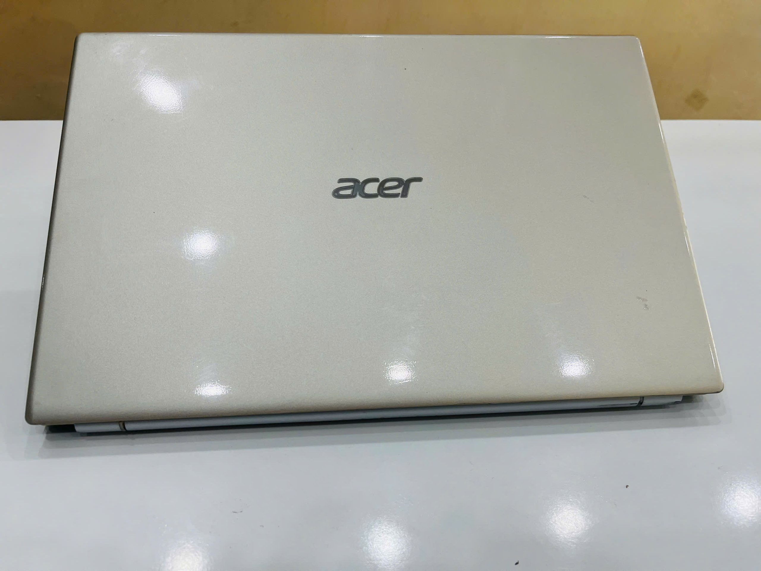 Acer Aspire A315-58 - Hình ảnh 2