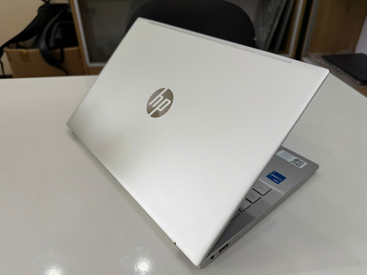 Hp pavilion 14-dv2xxx văn phòng vỏ nhôm nguyên khối - Hình ảnh 8