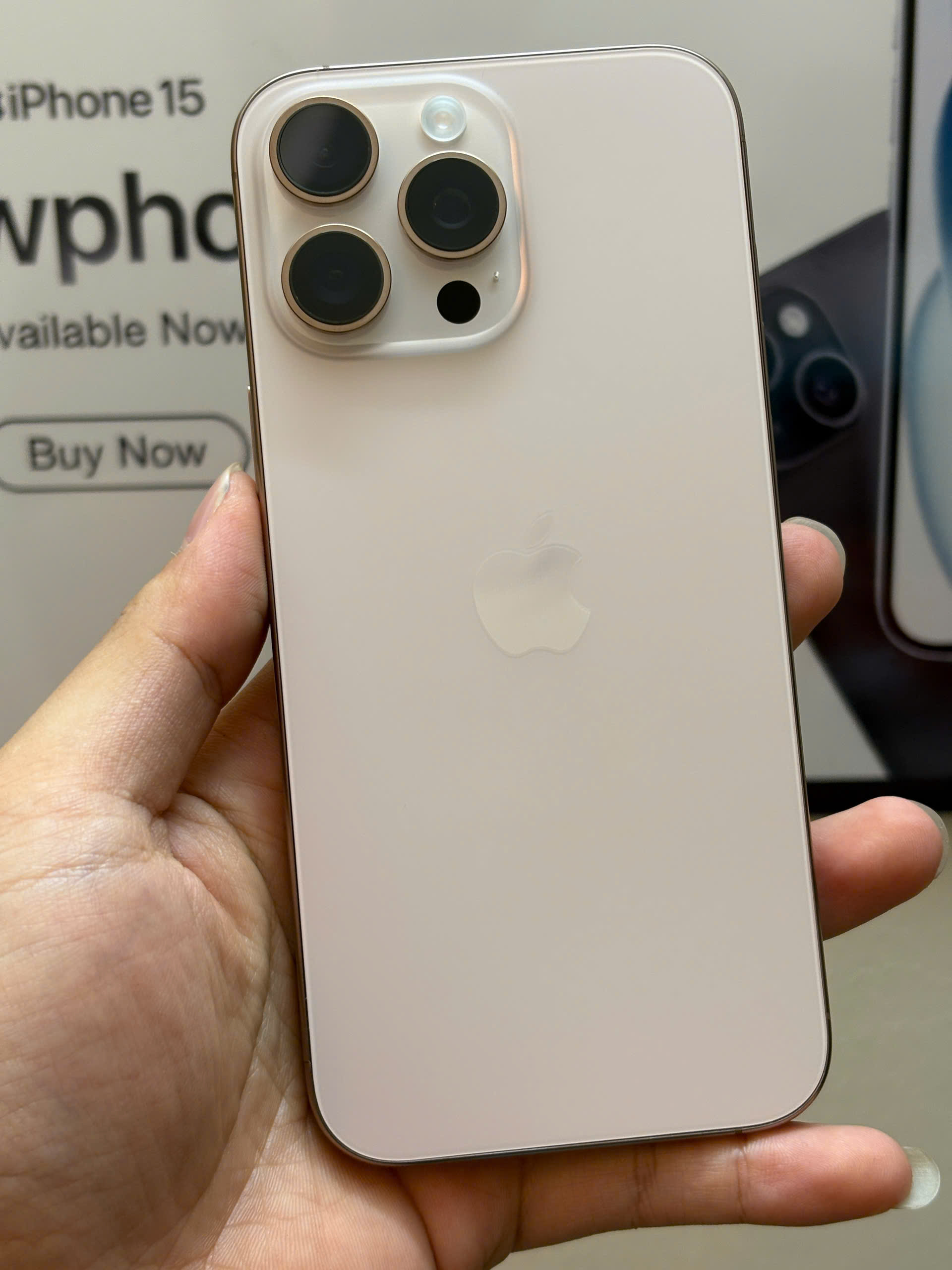 điện thoại iphone 16 prm