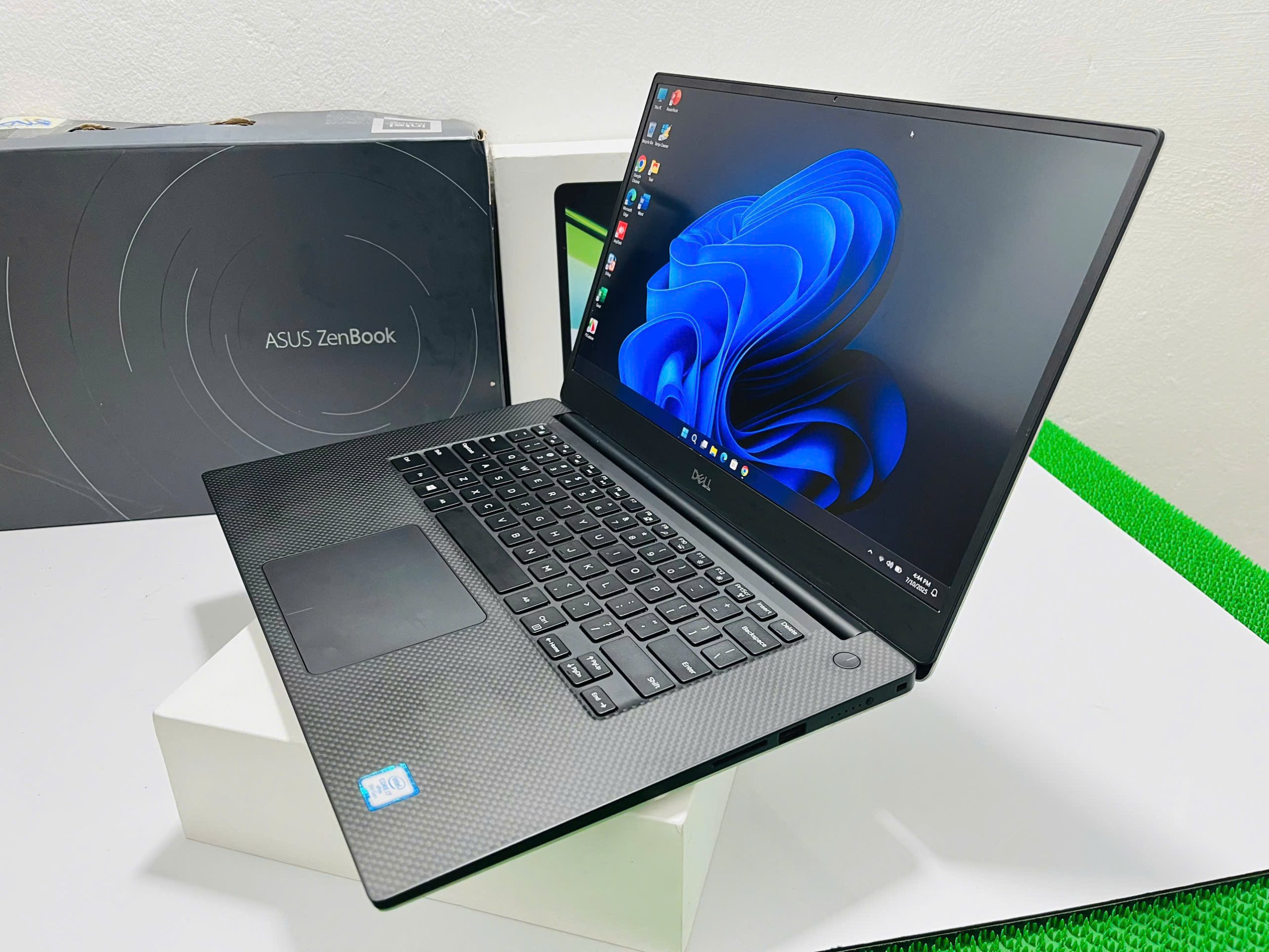 DELL PRECISION 5540 màu xám sang chảnh vỏ nhôm chất - Hình ảnh 4