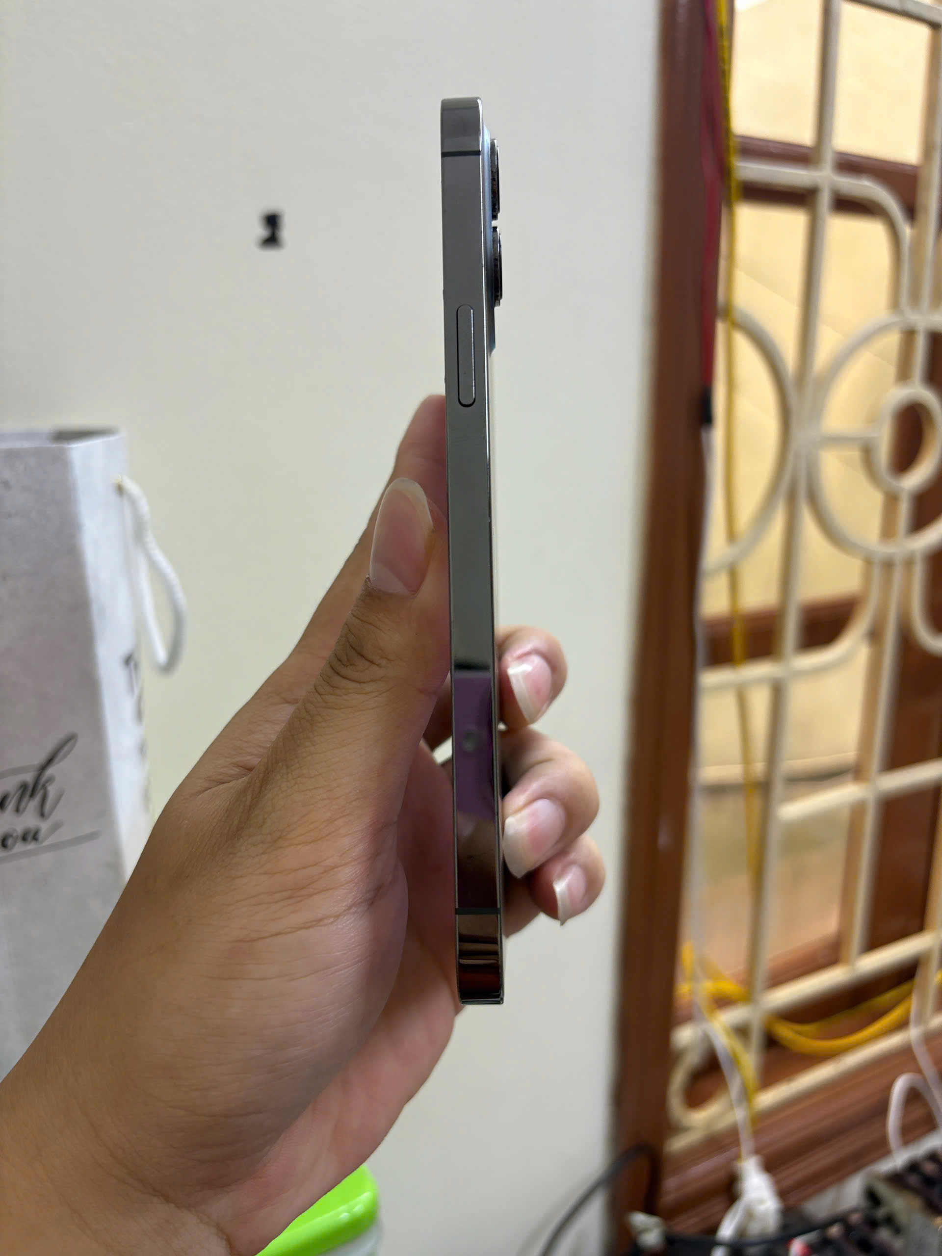 12 PRM 256GB - Hình ảnh 2