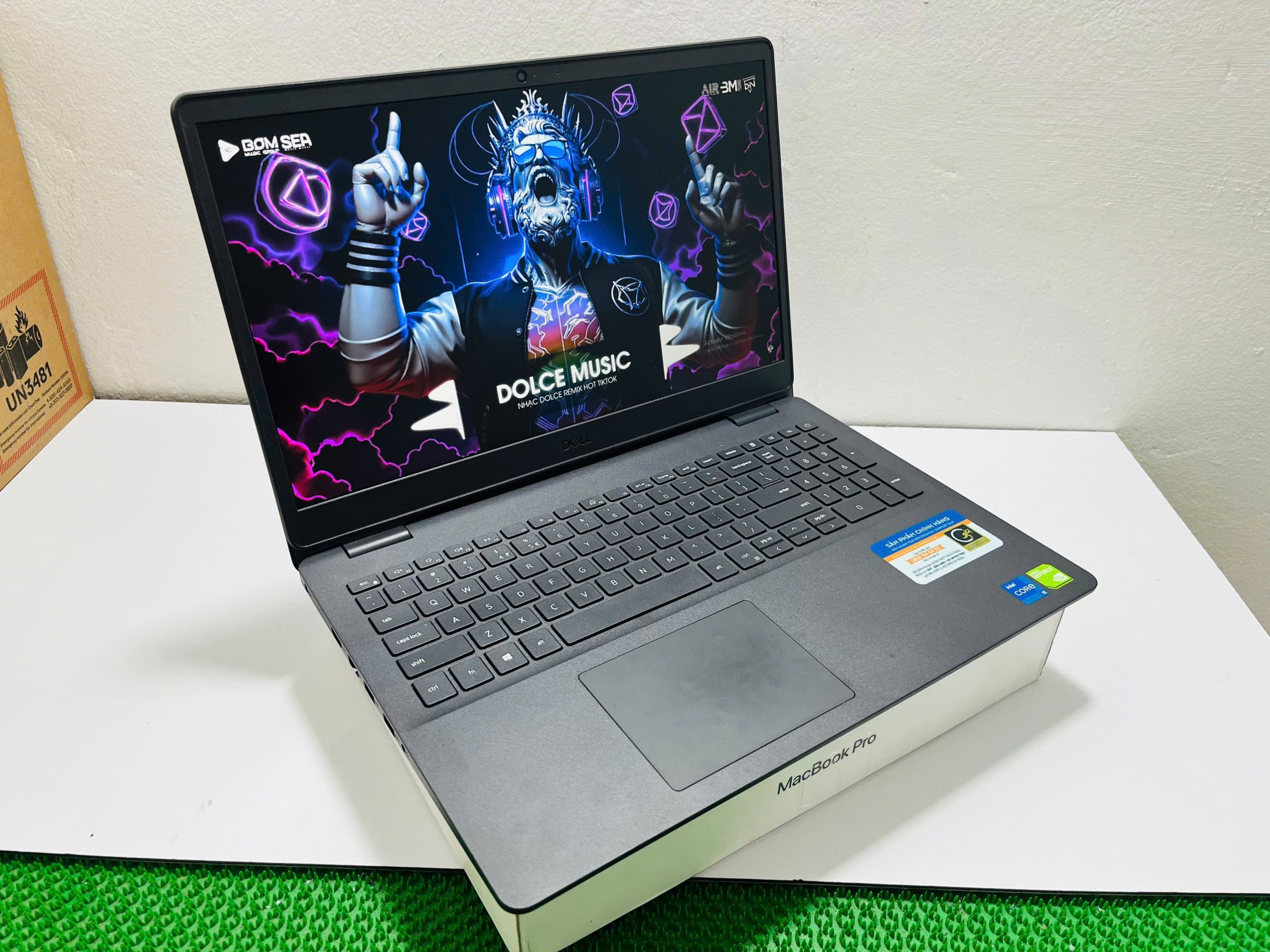 Dell Inspiron 3501 - Hình ảnh 3