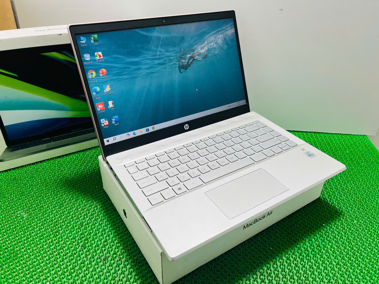 HP Pavilion laptop 14 -ce3xxx màu hồng chill chill - Hình ảnh 3