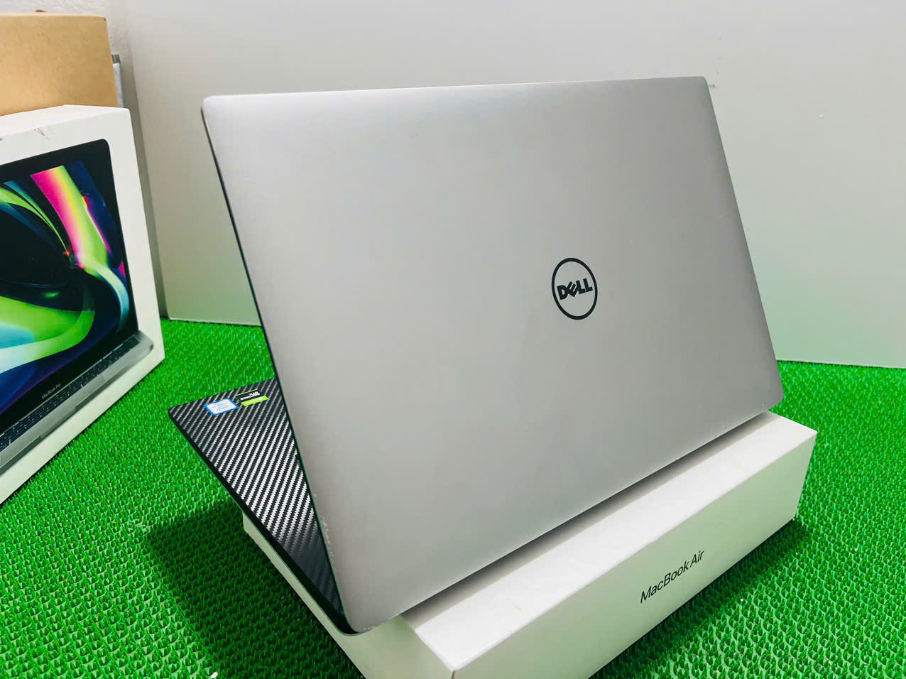 Dell XPS 15 9560 - Hình ảnh 5