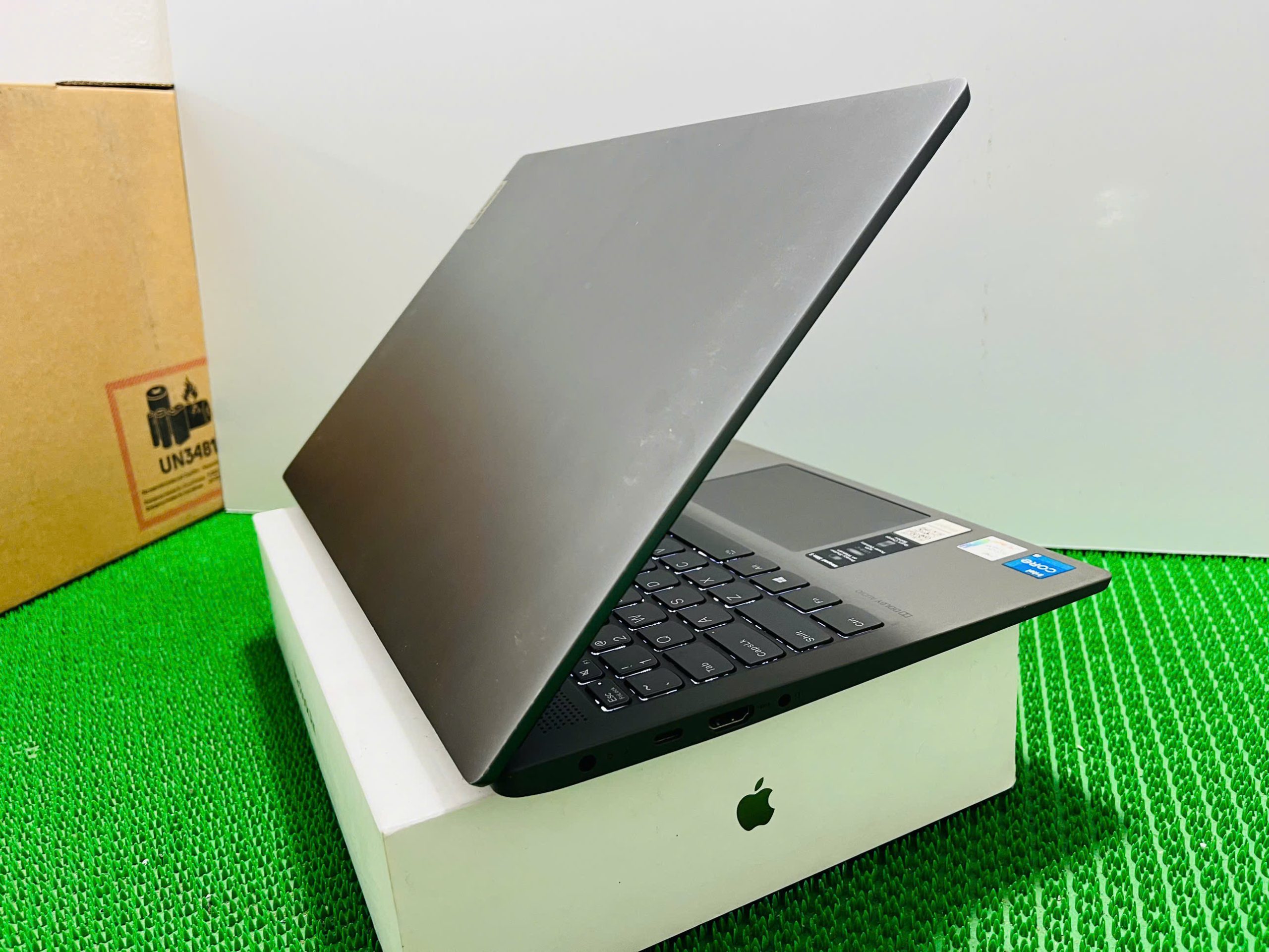 Lenovo IdeaPad Slim 5 15iTL05 - Hình ảnh 4