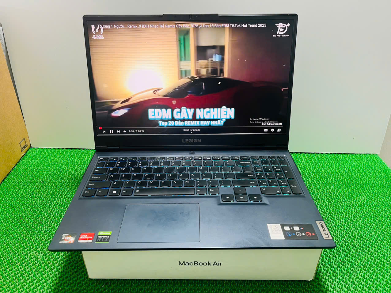 Lenovo LEGiON 5 15ACH6 Gaming - Hình ảnh 2