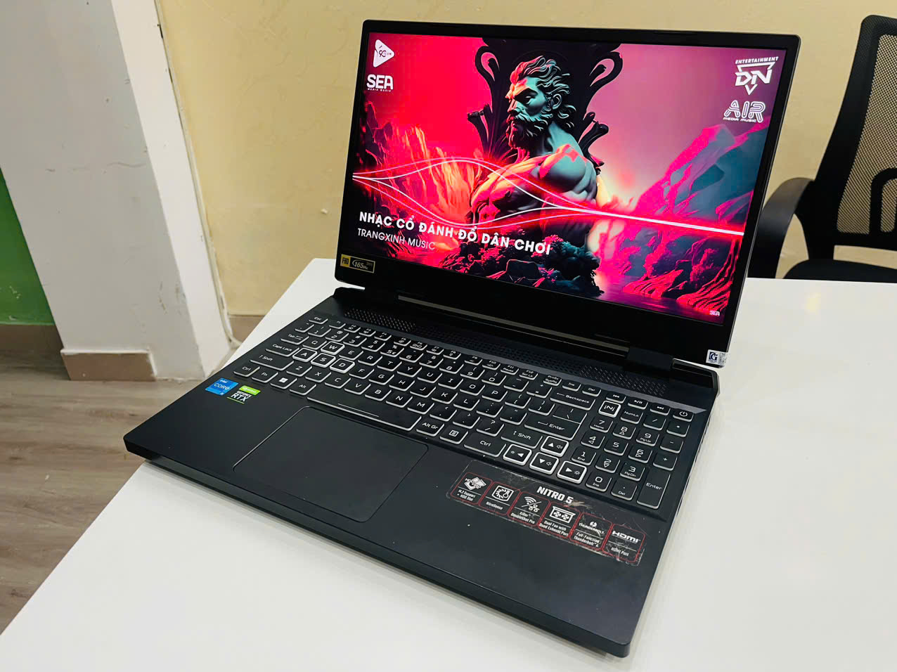 Acer Nitro 5 TIGER AN515-58 GAMING tuyệt đỉnh - Hình ảnh 2