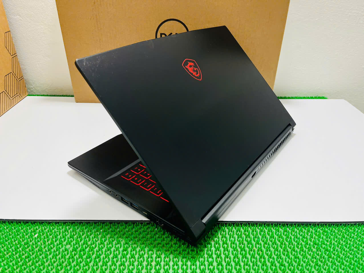 Msi GF63 Thin 12UCX Gaming - Hình ảnh 2