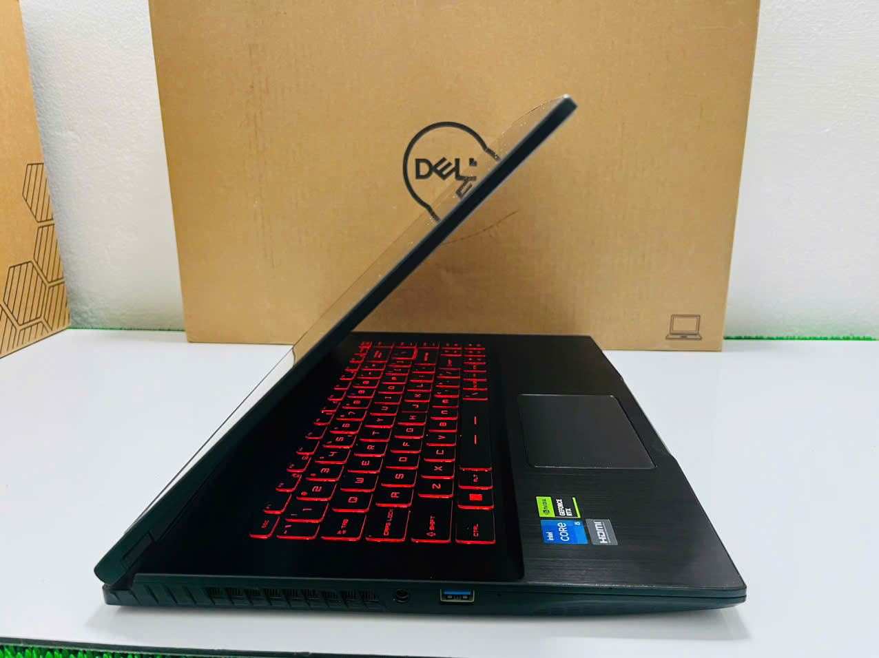 Msi GF63 Thin 12UCX Gaming - Hình ảnh 12