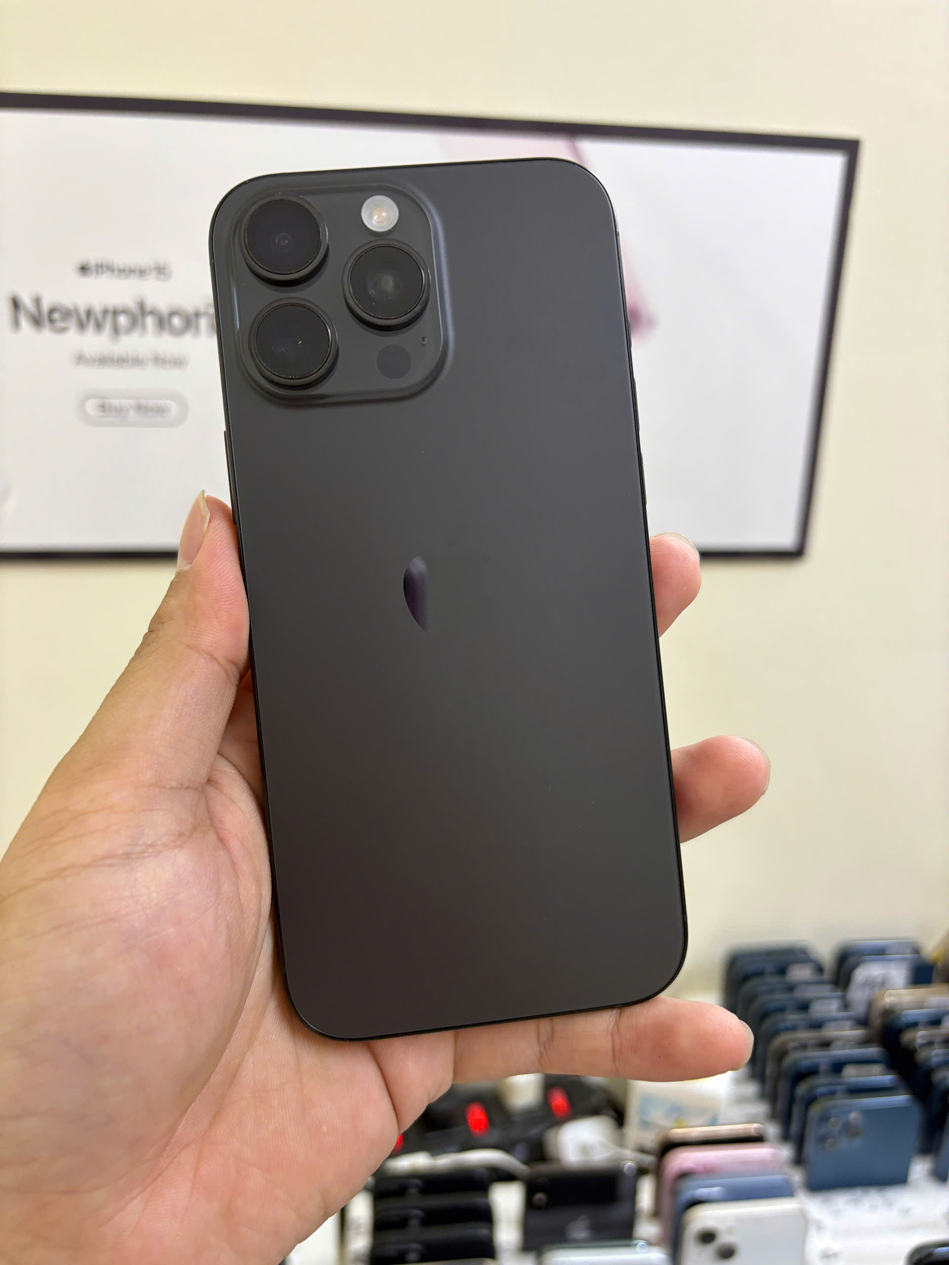 điện thoại iphone 16 prm