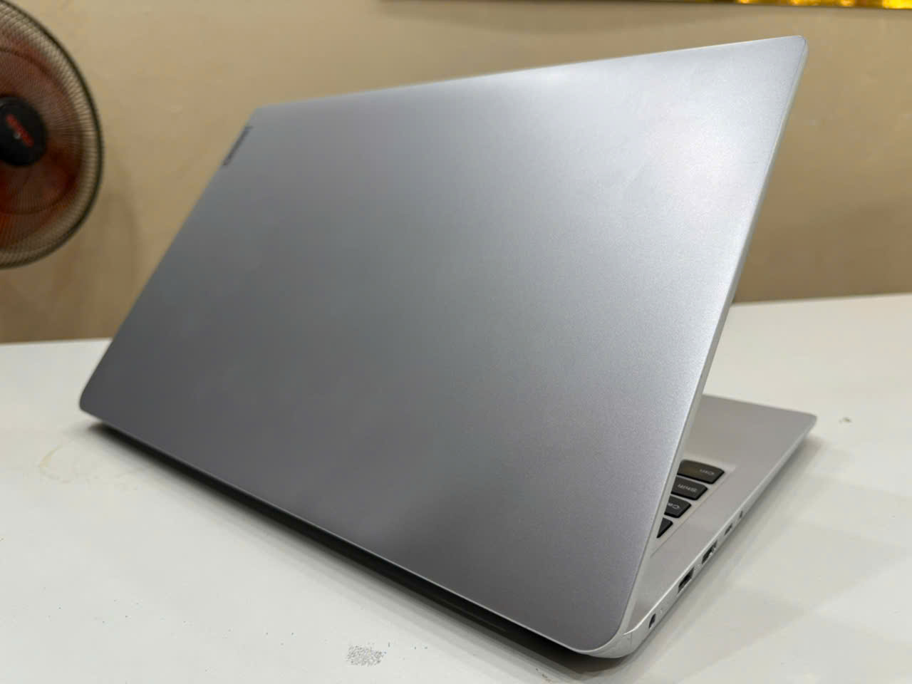 Lenovo IdeaPad 1 15AMN7 - Hình ảnh 5