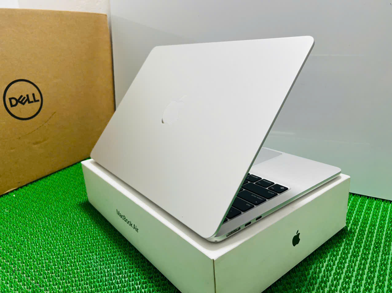 Macbook Air m2 2022 màu silver Đẹp keng k tỳ vết, sang trọng mỏng nhẹ, pin tốt - Hình ảnh 10