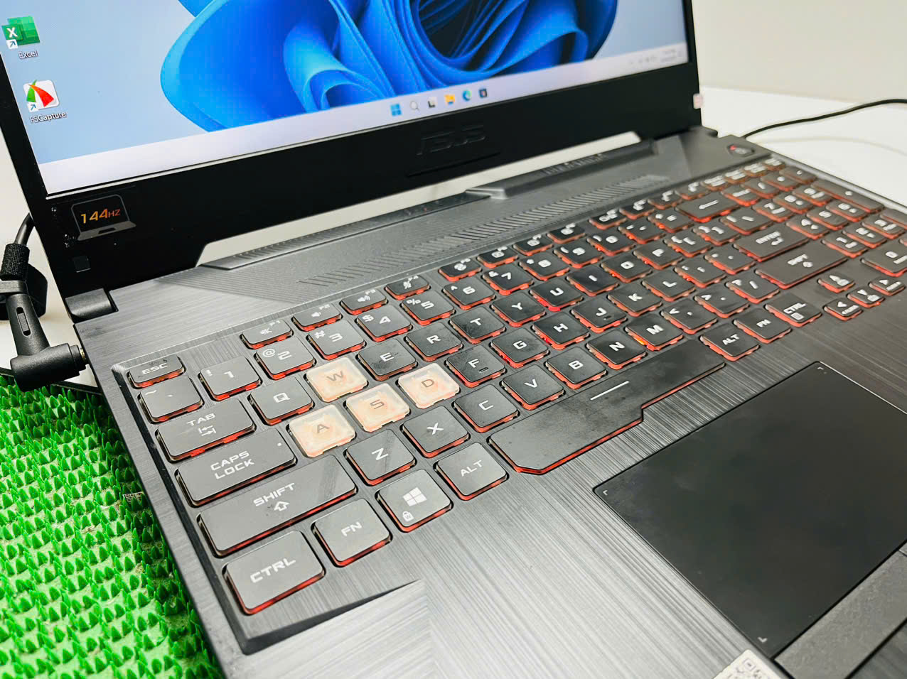 Asus TUF Gaming F15 FX506LI - Hình ảnh 3