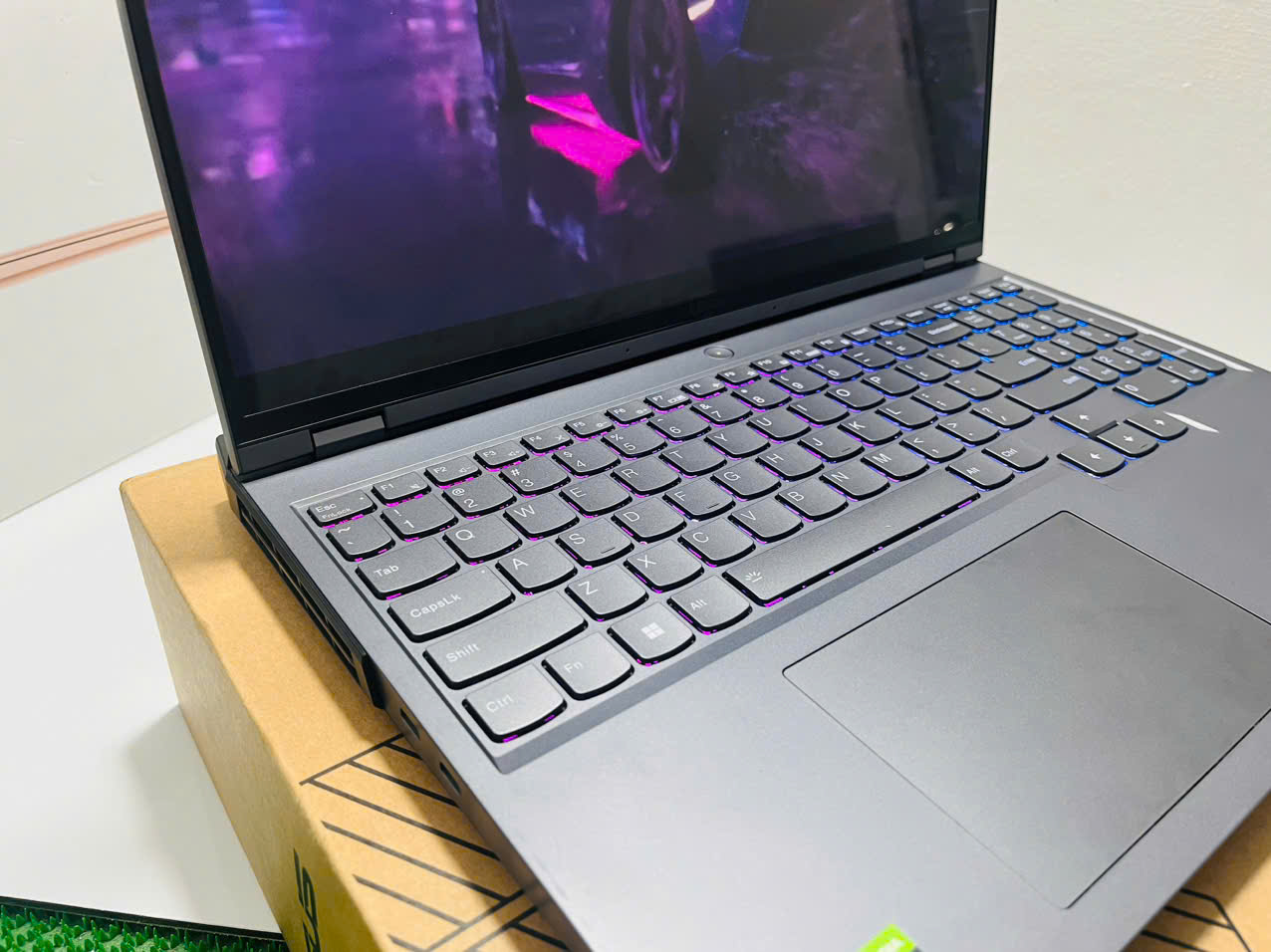 Legion 5 Pro 16IAH7H Gaming - Hình ảnh 5