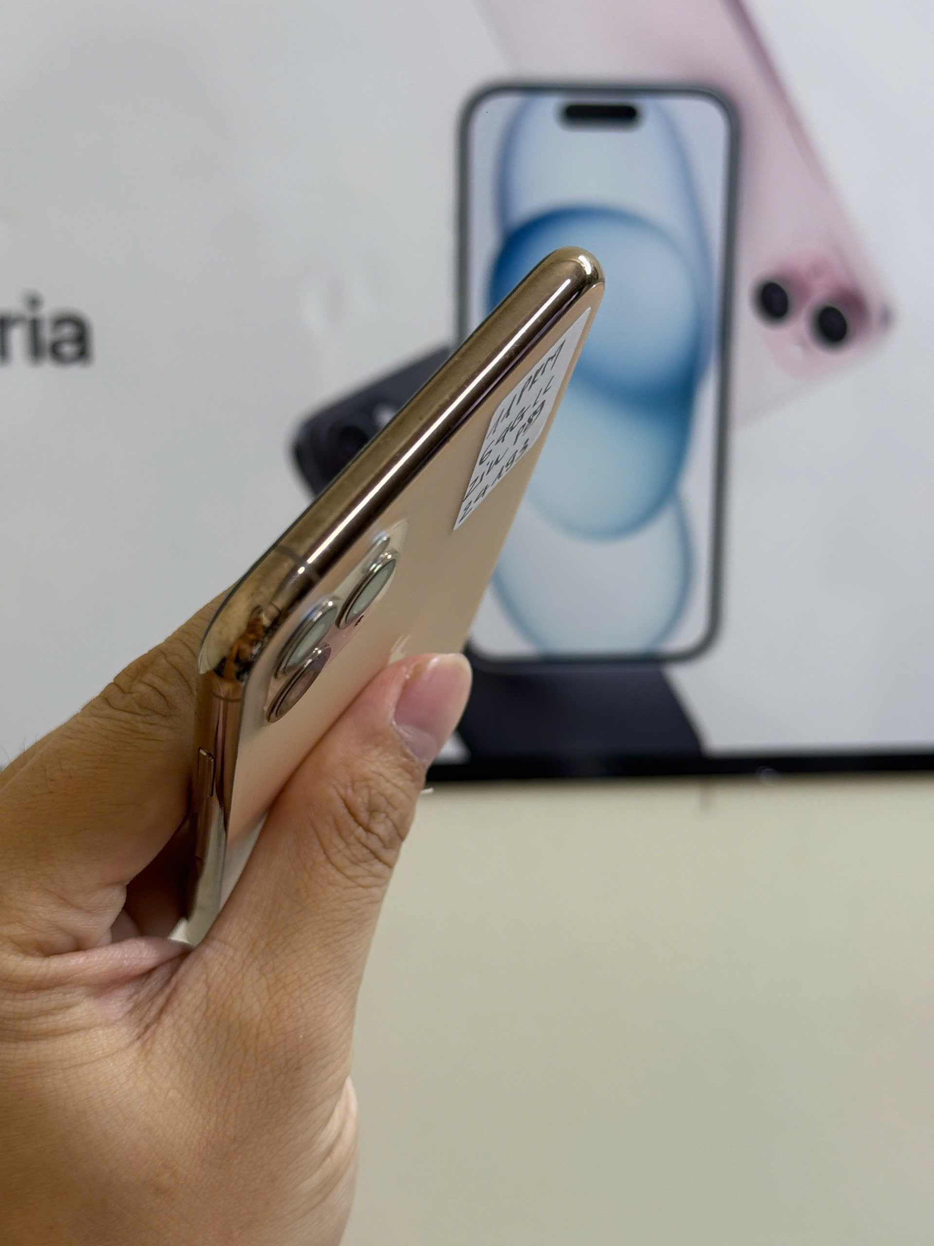 11 PRM 64GB - Hình ảnh 3