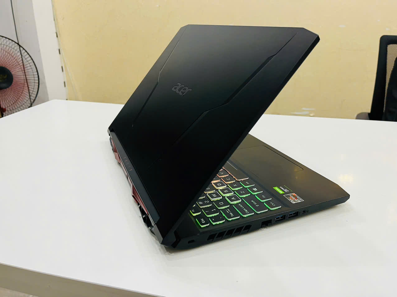 Acer NITRO AN515-45 Gaming - Hình ảnh 8